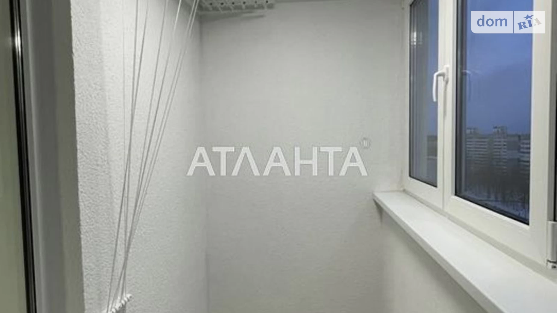 Продається 1-кімнатна квартира 32 кв. м у Броварах, вул. Симоненка, 111