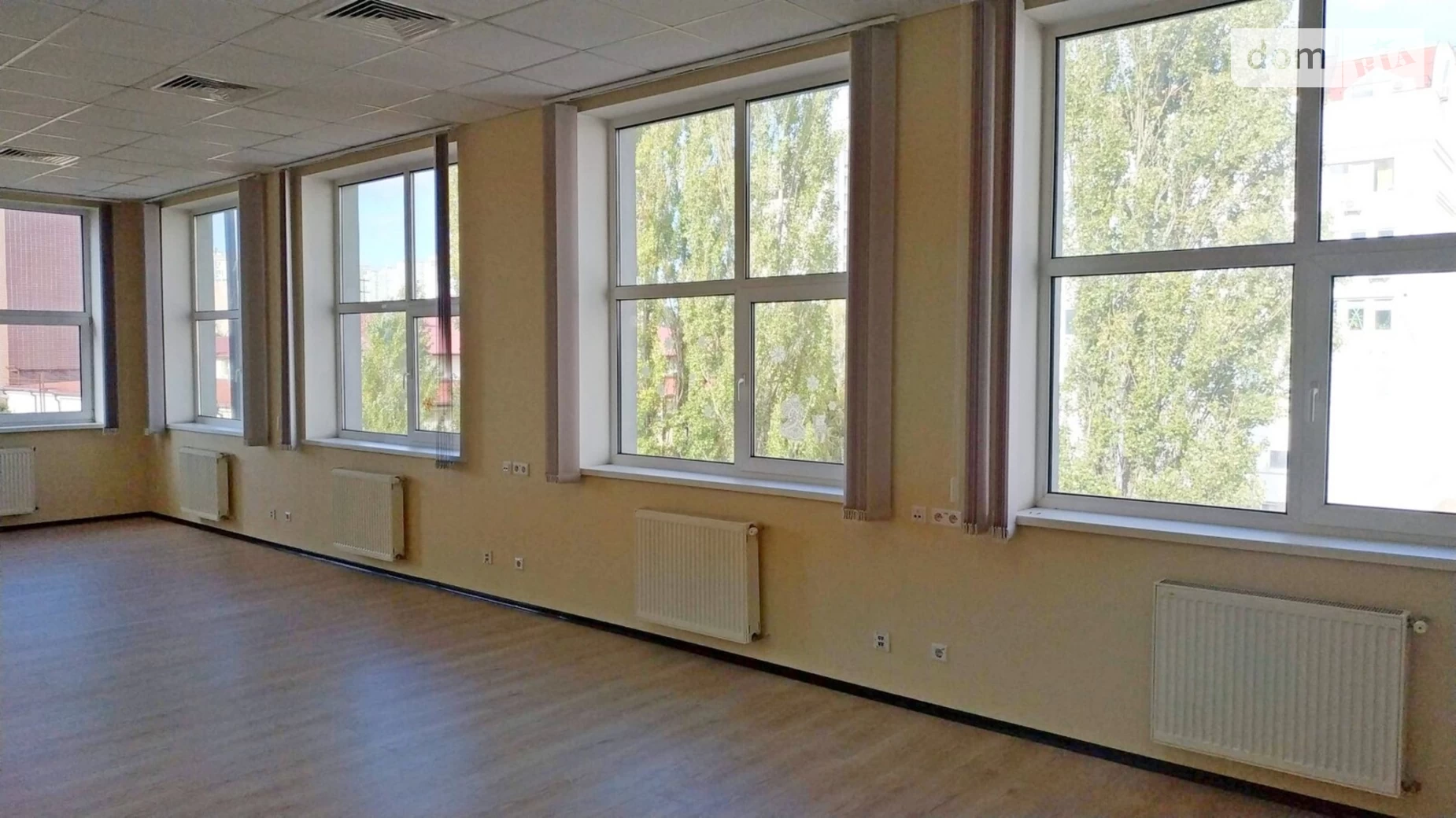Сдается в аренду офис 97 кв. м в бизнес-центре, цена: 50000 грн - фото 2