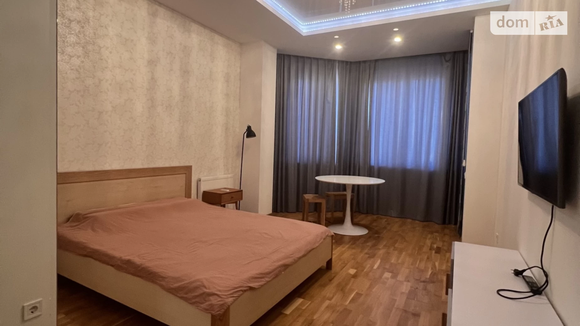 Продается 1-комнатная квартира 56 кв. м в Харькове - фото 4