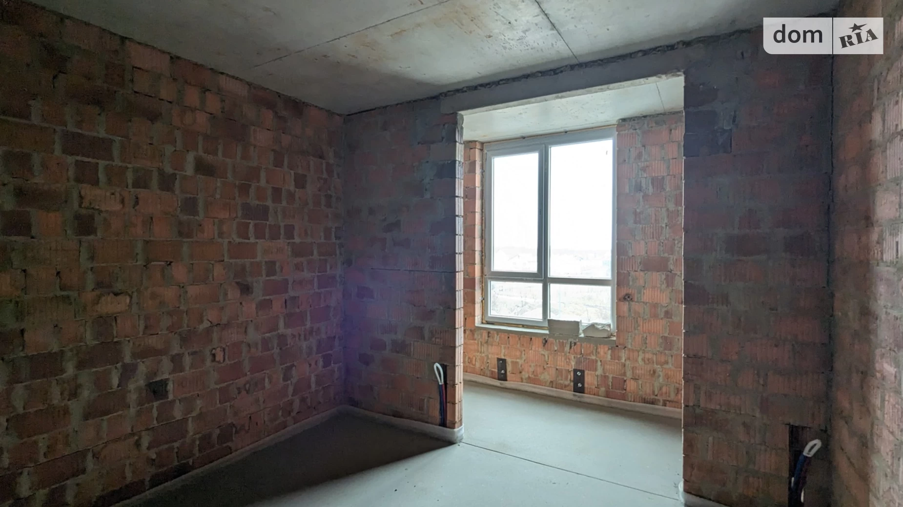 Продается 1-комнатная квартира 41 кв. м в Фонтанке, ул. Чехова, 1 - фото 2