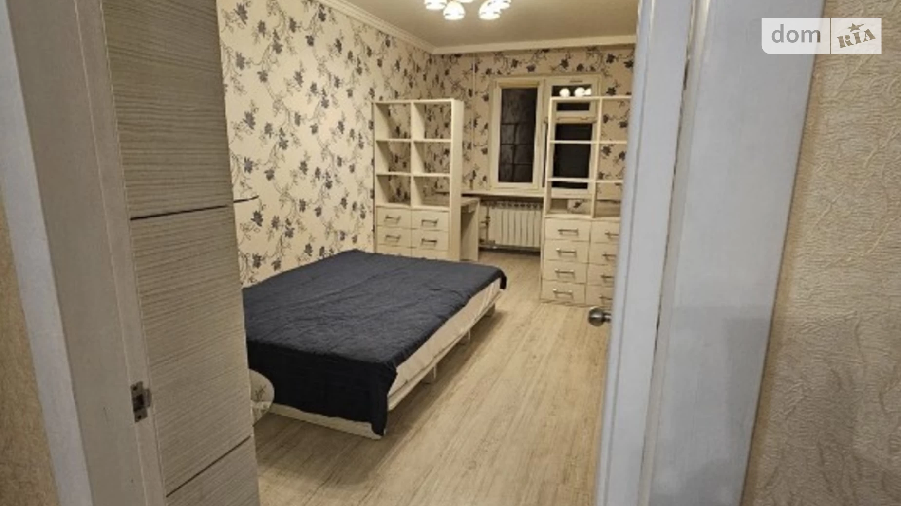 Продается 2-комнатная квартира 45 кв. м в Крыжановка, ул. Академика Заболотного