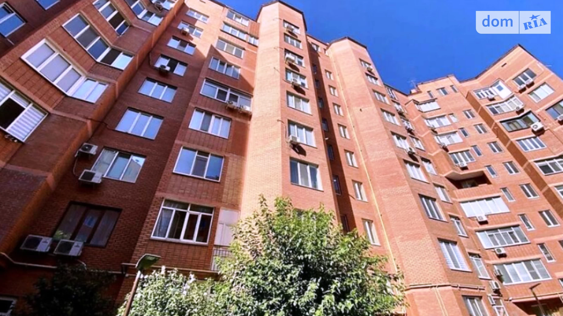 Продается 2-комнатная квартира 111 кв. м в Николаеве, просп. Героев Украины