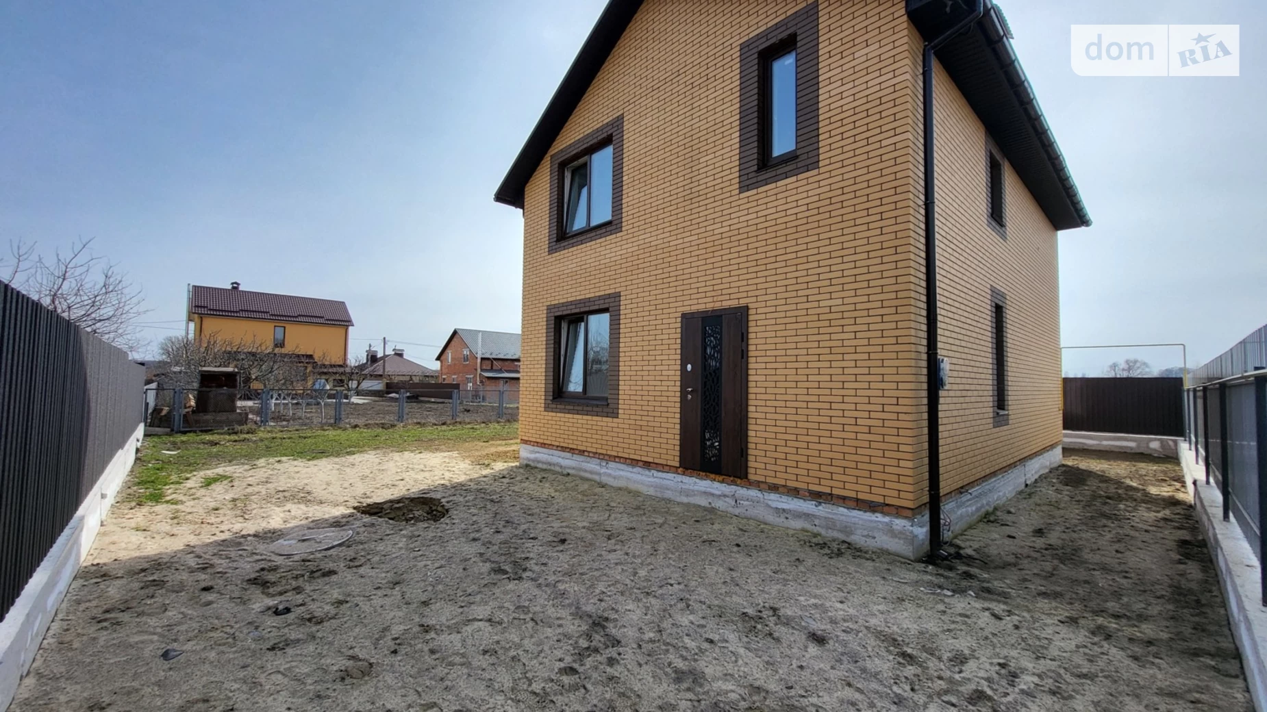 Продается дом на 2 этажа 125 кв. м с бассейном, цена: 88000 $ - фото 2