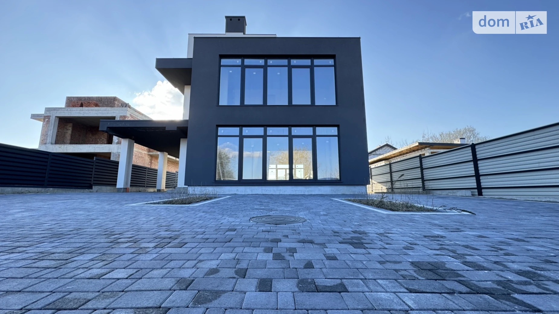 Продається будинок 2 поверховий 260 кв. м з ділянкою, цена: 295000 $ - фото 2