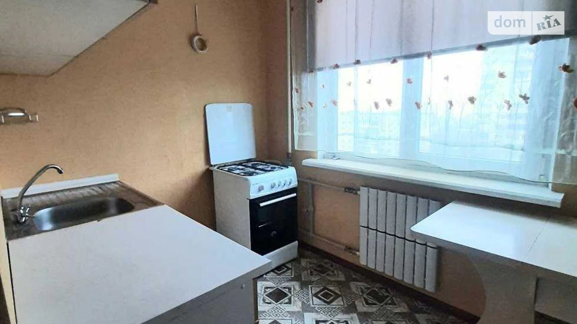 Продается 2-комнатная квартира 48 кв. м в Харькове, ул. Гвардейцев-Широнинцев, 54 - фото 3
