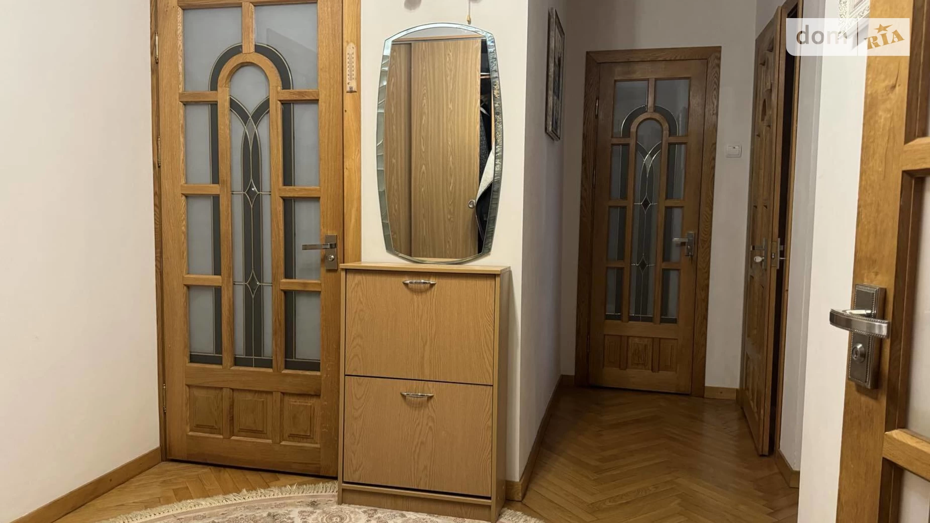 Продается 3-комнатная квартира 70 кв. м в Черновцах, ул. Кармелюка Устима, 135А - фото 4