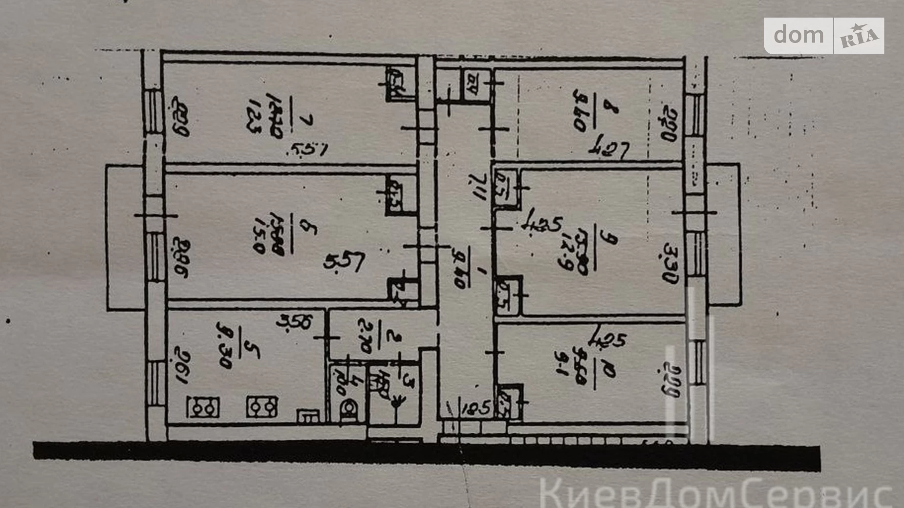 Продається 5-кімнатна квартира 87 кв. м у Києві, вул. Світлицького, 19