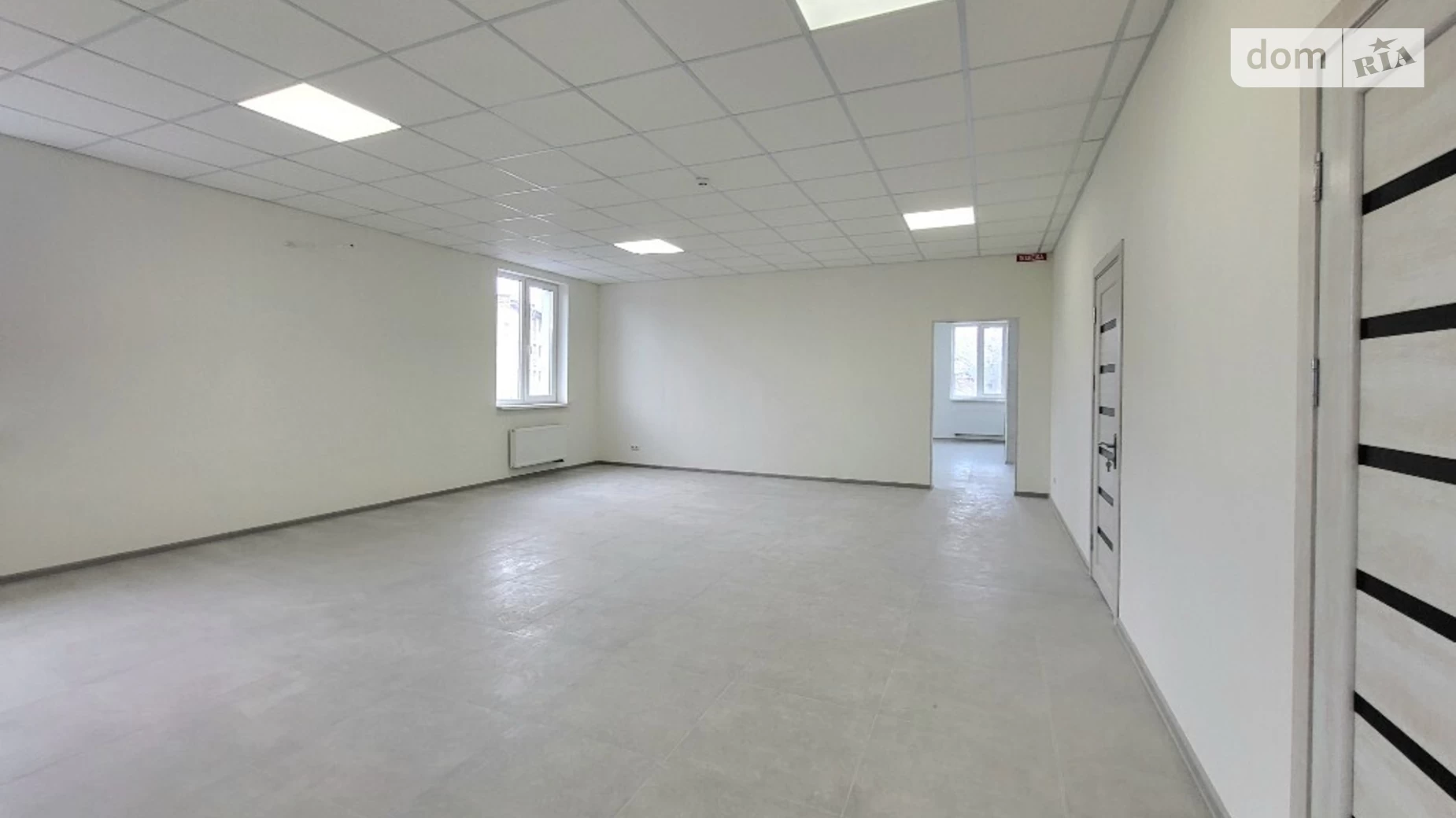 Сдается в аренду офис 245 кв. м в бизнес-центре, цена: 85000 грн - фото 2
