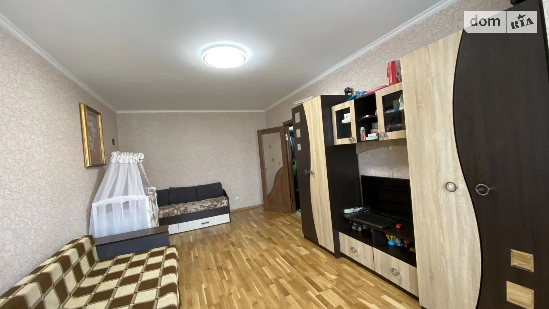 Продается 1-комнатная квартира 41.7 кв. м в Хмельницком, ул. Винницкая