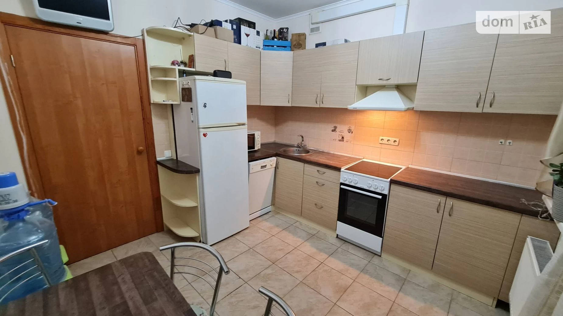 Продается 1-комнатная квартира 41 кв. м в Киеве, ул. Борщаговская, 152А