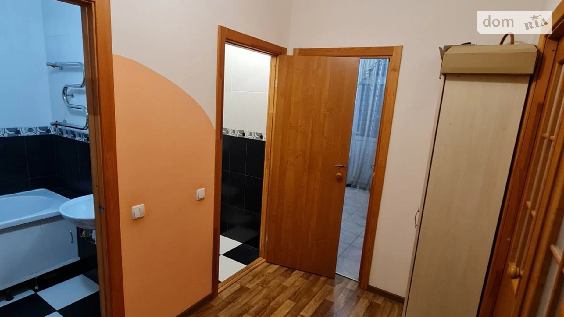 Продается 1-комнатная квартира 41 кв. м в Киеве, ул. Борщаговская, 152А