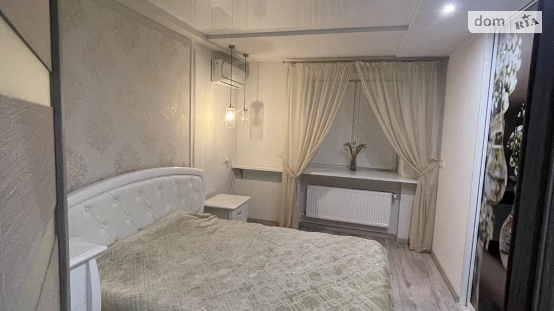 Продается 2-комнатная квартира 68 кв. м в Слобожанском, ул. Владимирская, 1 корпус 1