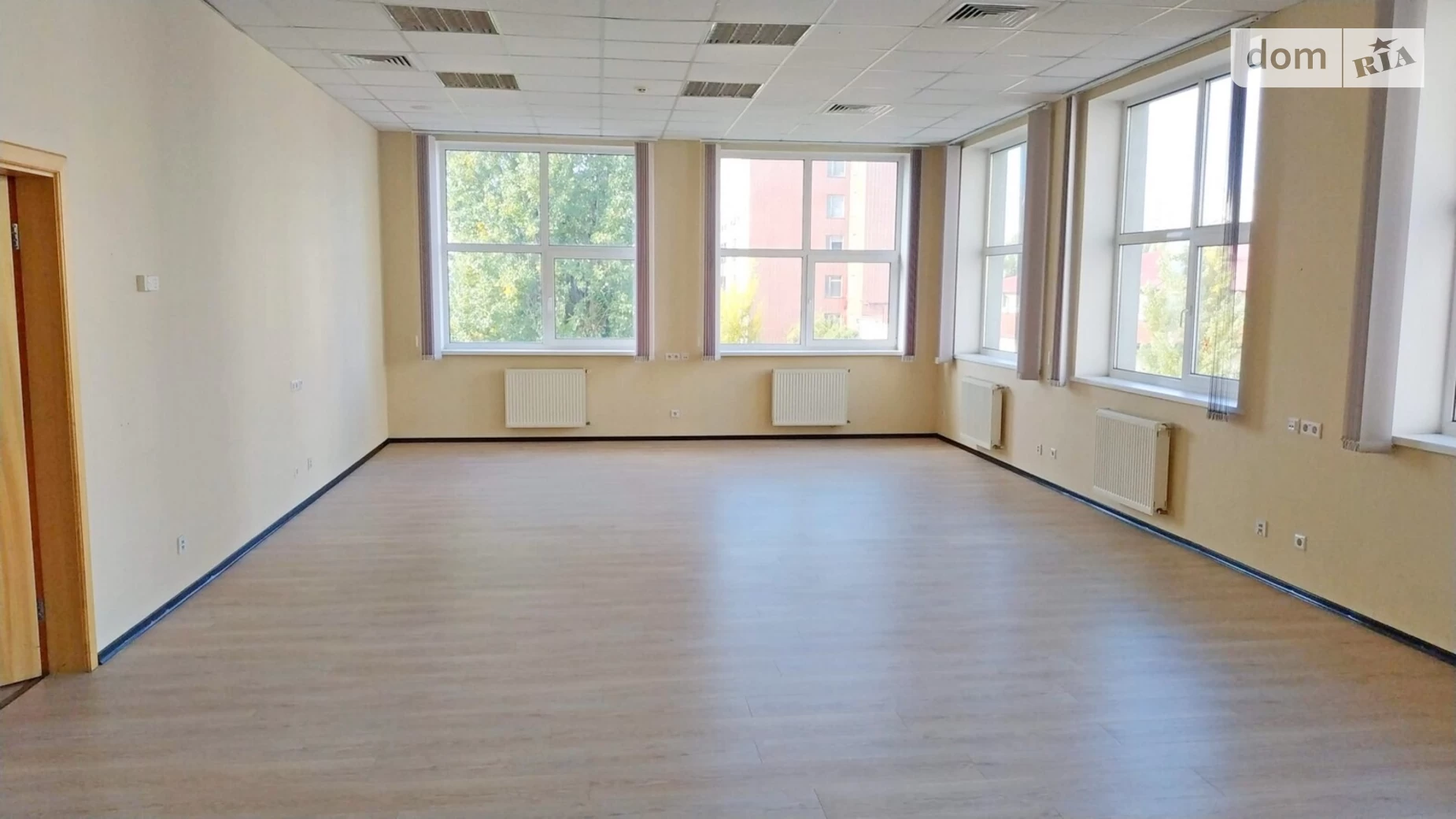 Сдается в аренду офис 97 кв. м в бизнес-центре, цена: 55050 грн - фото 4