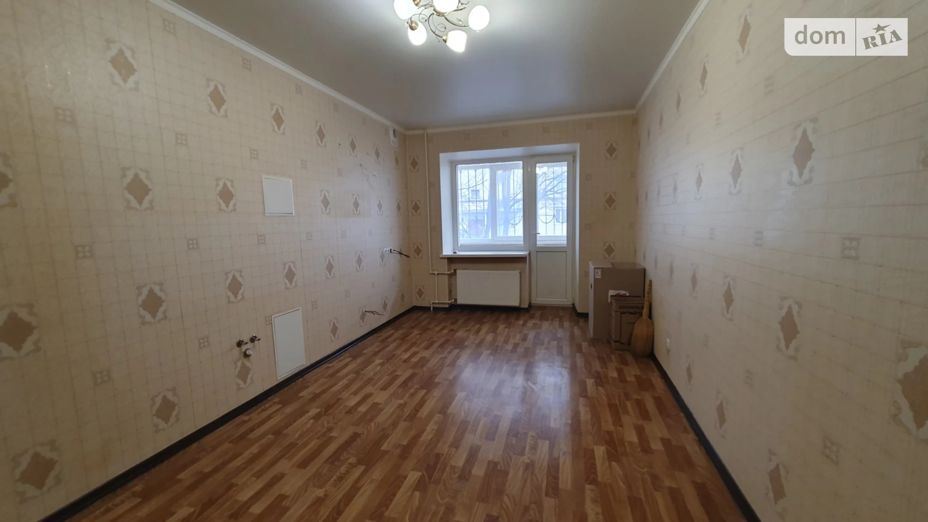 Продається 1-кімнатна квартира 52 кв. м у Хмельницькому