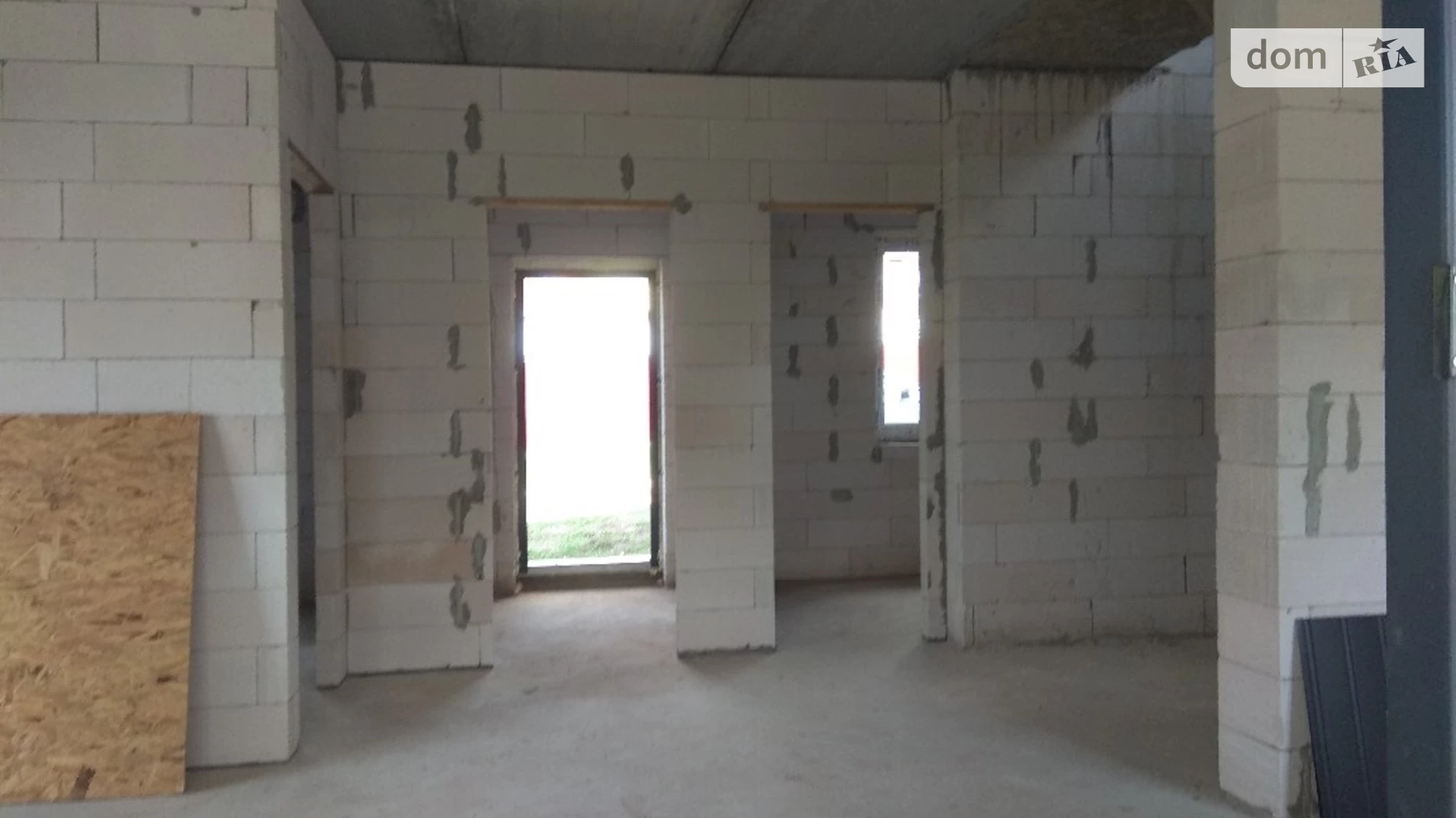 Продается дом на 2 этажа 140 кв. м с верандой, цена: 78000 $ - фото 2