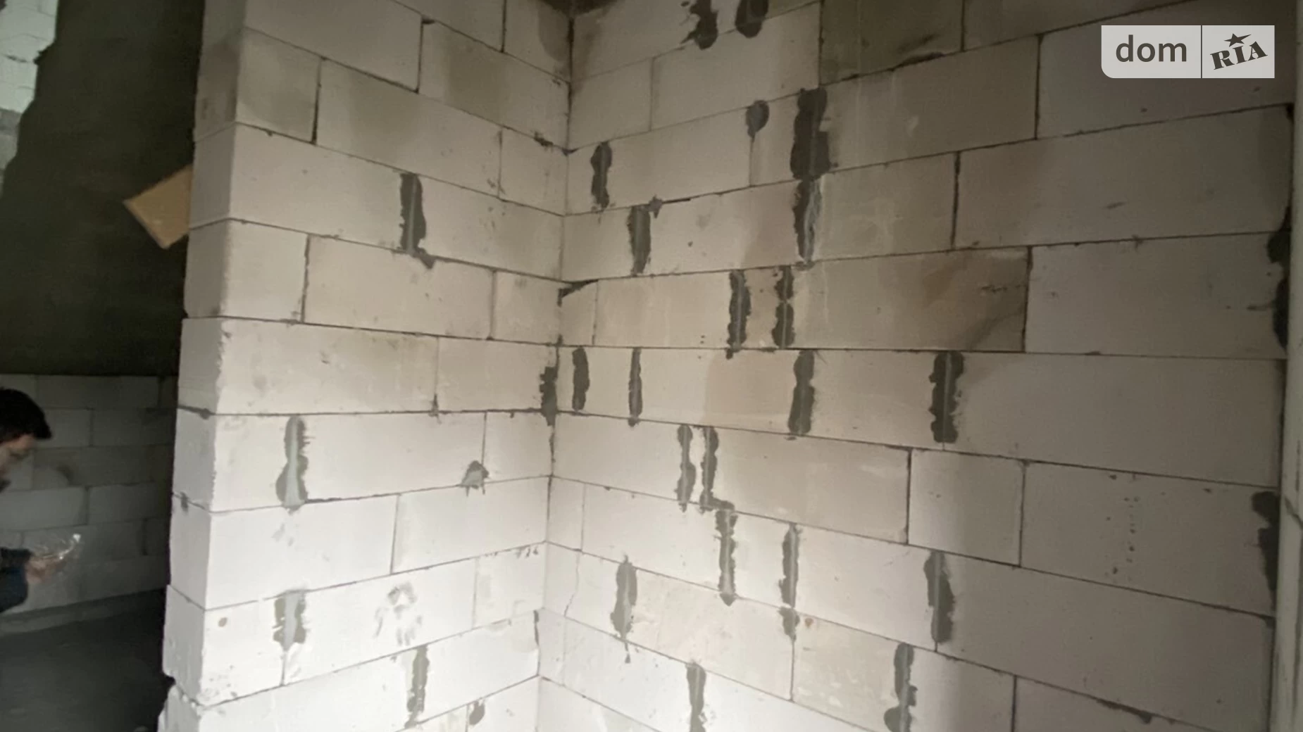 Продается дом на 2 этажа 213 кв. м с террасой, цена: 150000 $ - фото 4
