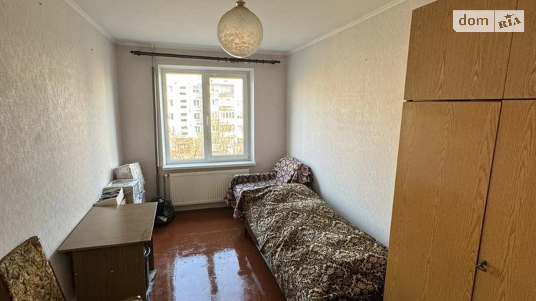 Продается 3-комнатная квартира 62.3 кв. м в Ивано-Франковске, ул. Симоненко Василия, 16
