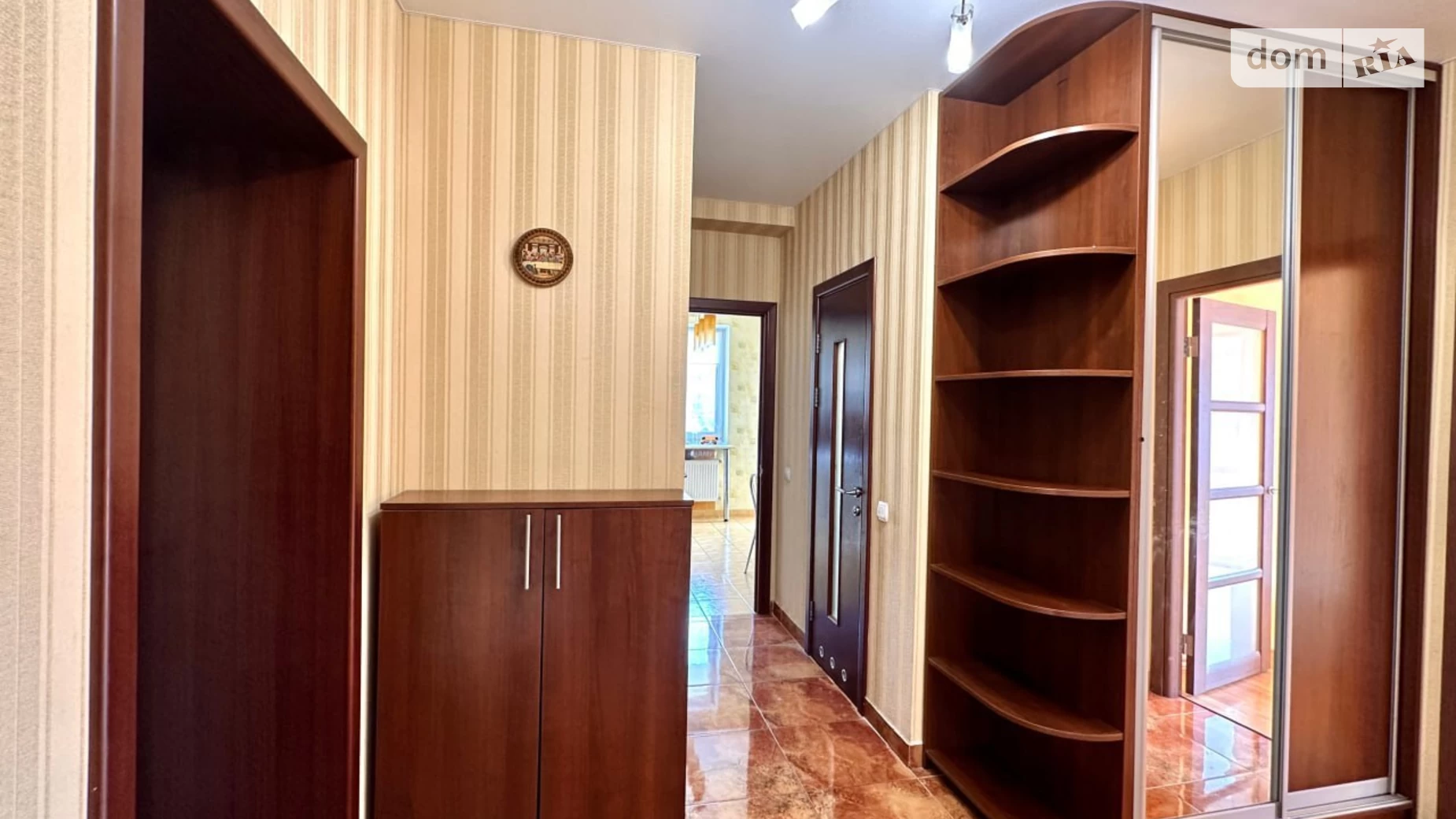 Сдается в аренду 2-комнатная квартира 61.4 кв. м в Львове, ул. Владимира Великого - фото 2