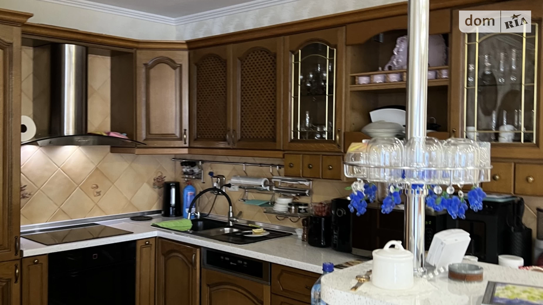 Продается дом на 2 этажа 200 кв. м с бассейном, цена: 245000 $ - фото 5