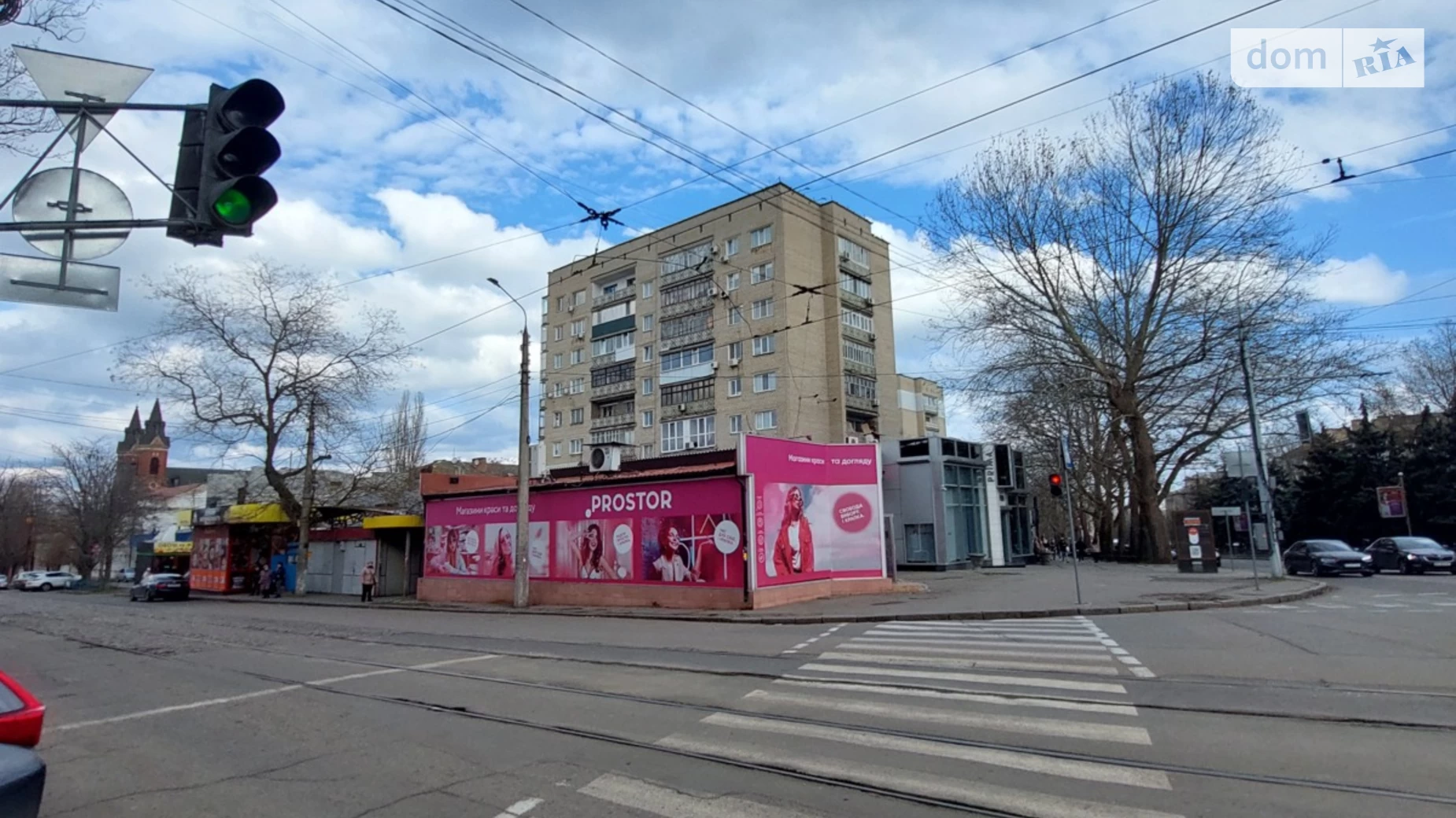 Продається 2-кімнатна квартира 51.8 кв. м у Миколаєві, просп. Центральний