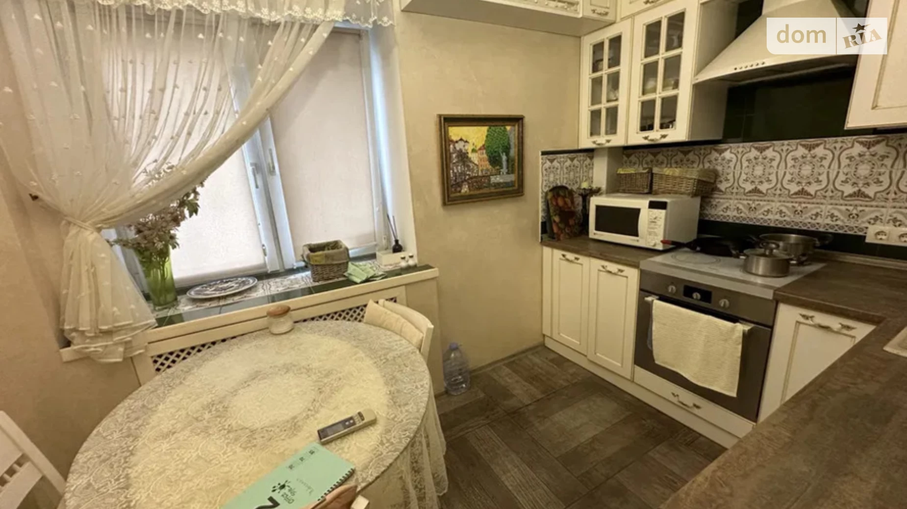 Продается 2-комнатная квартира 46 кв. м в Киеве, ул. Николая Садовского, 12 - фото 4