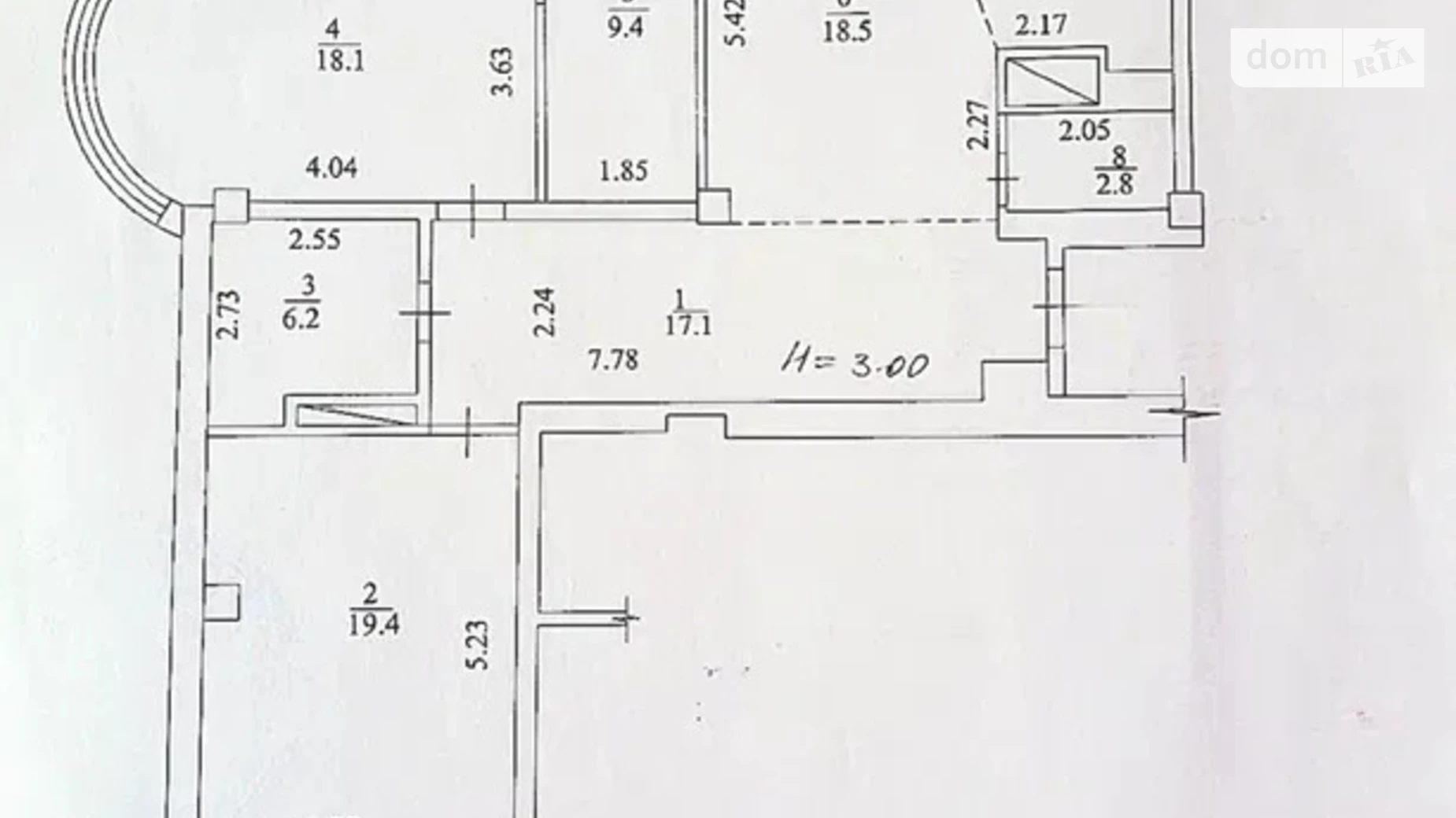 Продається 3-кімнатна квартира 117 кв. м у Харкові, вул. Енвера Ахсарова, 13А