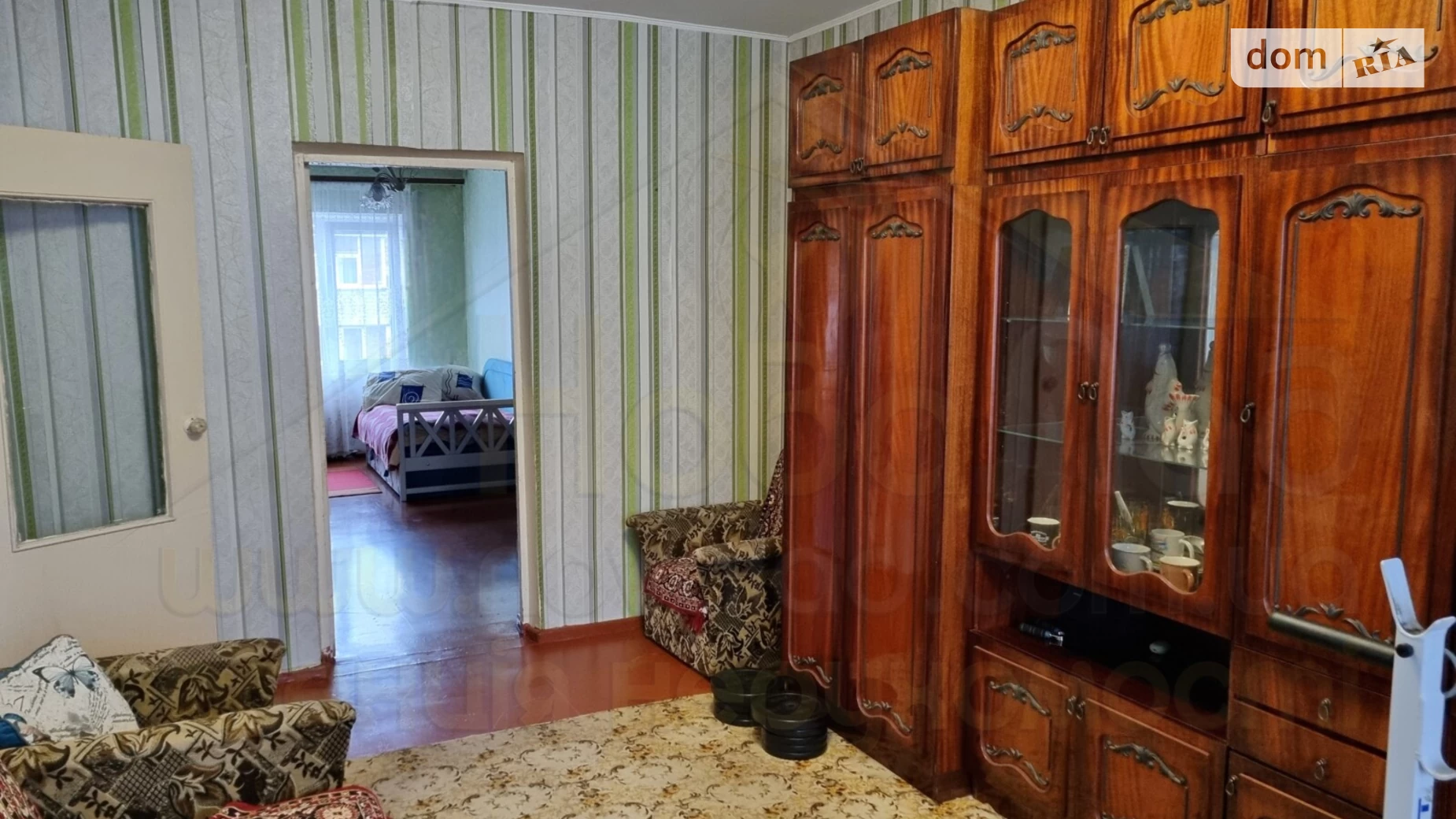 Продается 2-комнатная квартира 45 кв. м в Чернигове, ул. Летная
