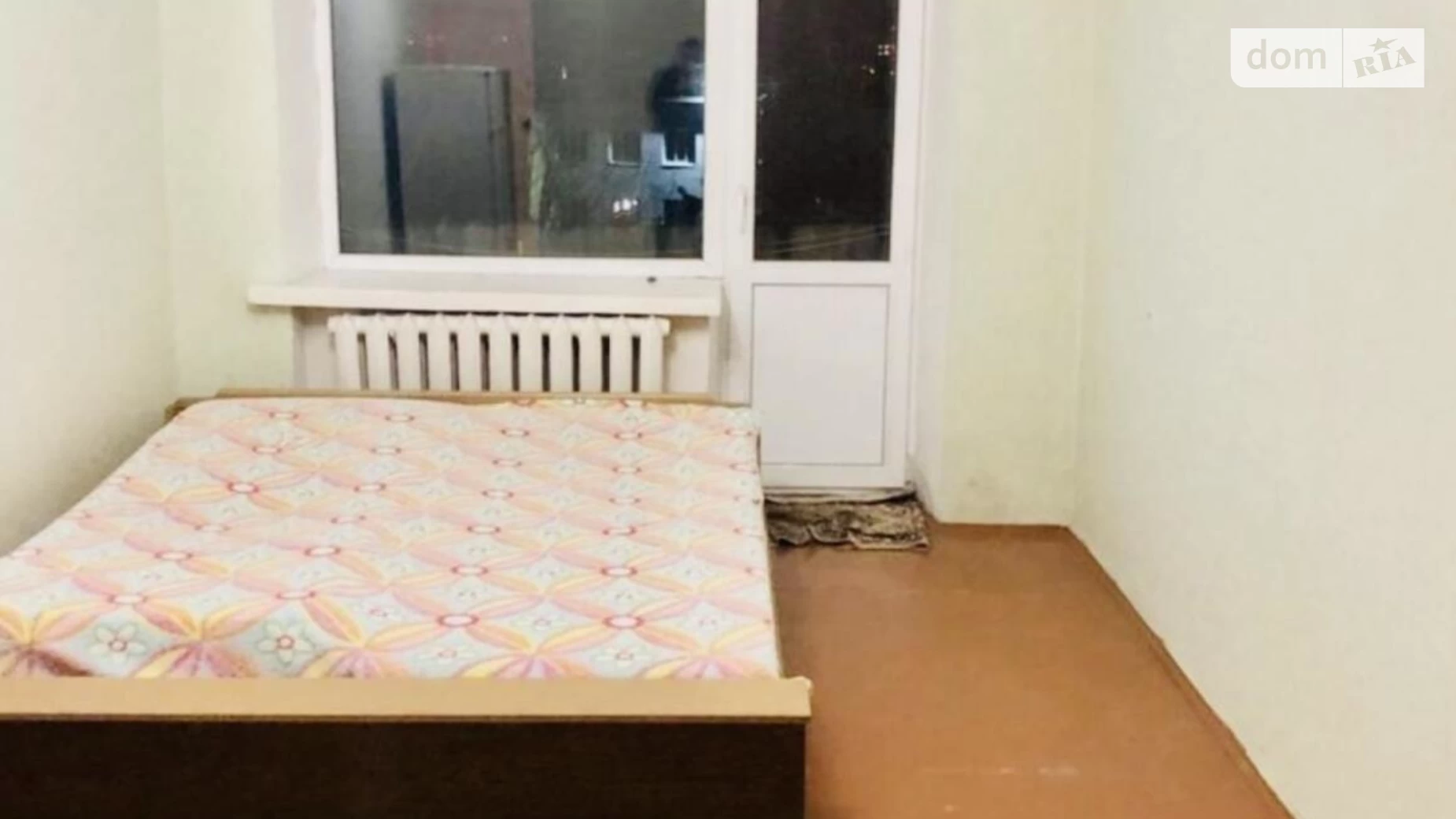 Продается 2-комнатная квартира 45 кв. м в Ровно