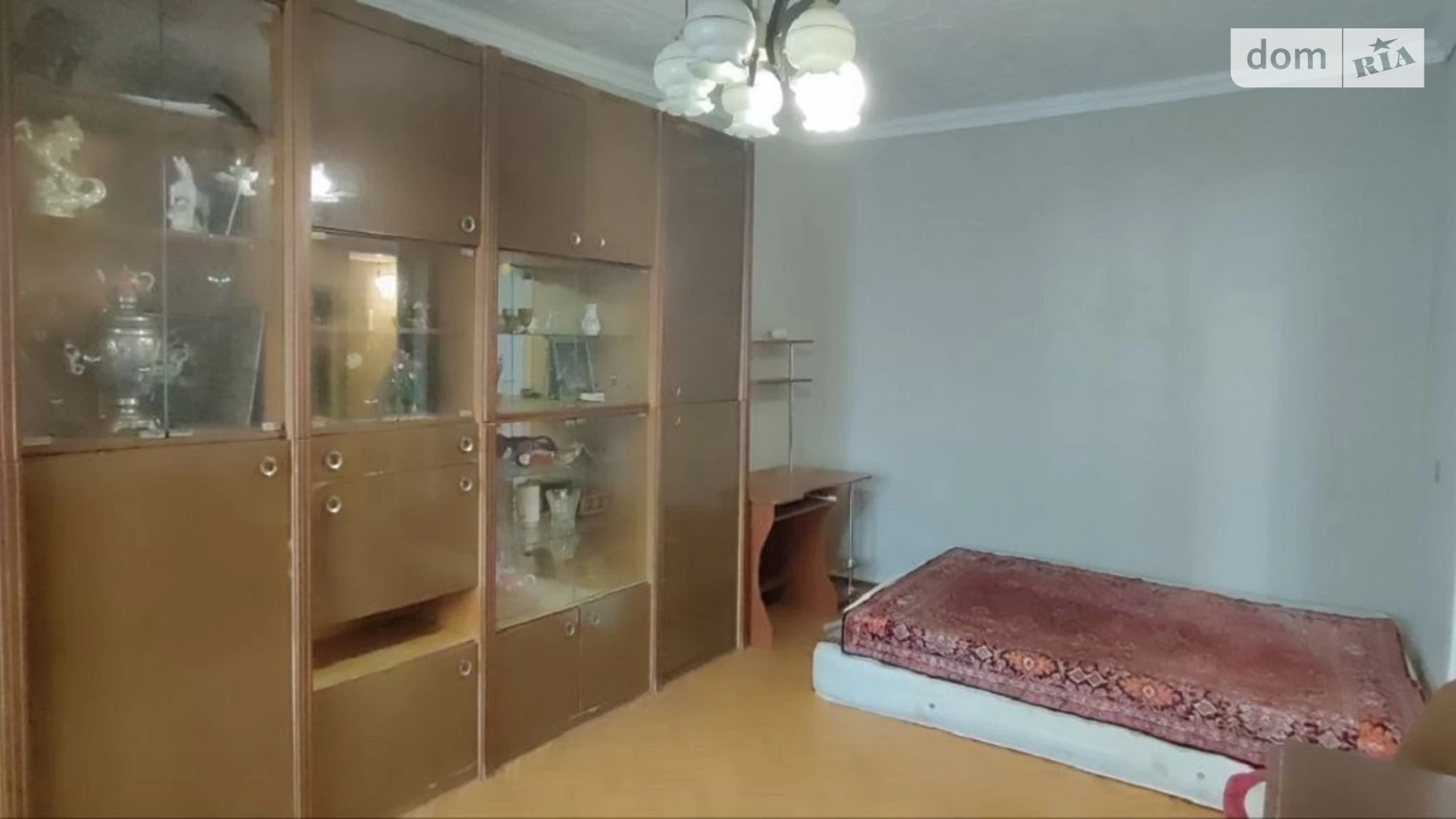 Продается 1-комнатная квартира 32 кв. м в Одессе, ул. Космонавтов, 1