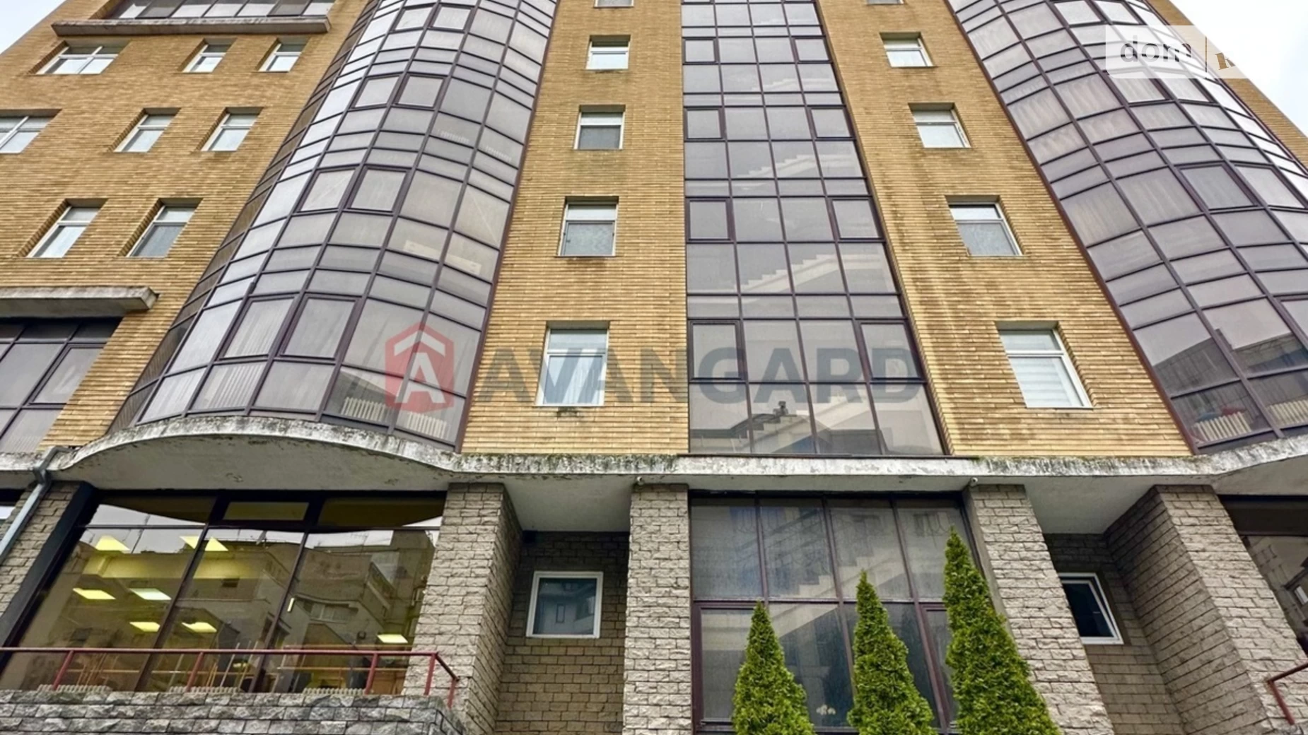Продается 4-комнатная квартира 159 кв. м в Днепре, ул. Старокозацкая, 49