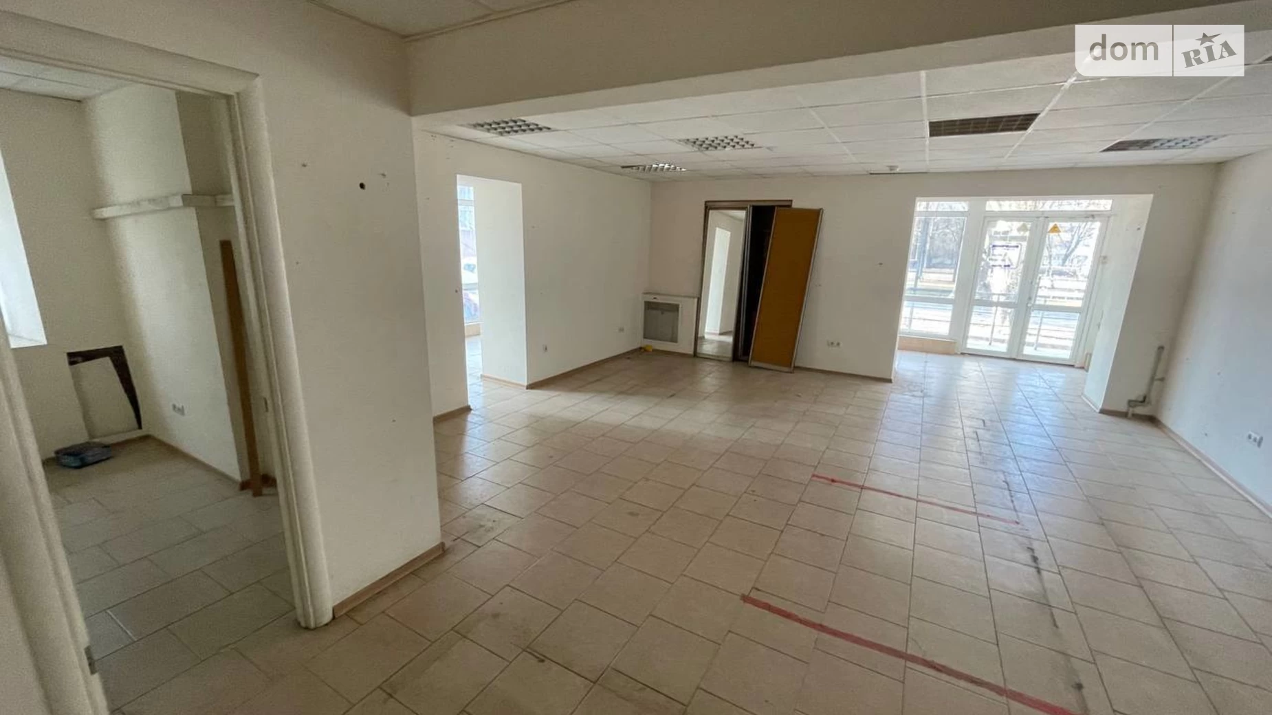 Продается объект сферы услуг 77 кв. м в 1-этажном здании, цена: 69000 $ - фото 5