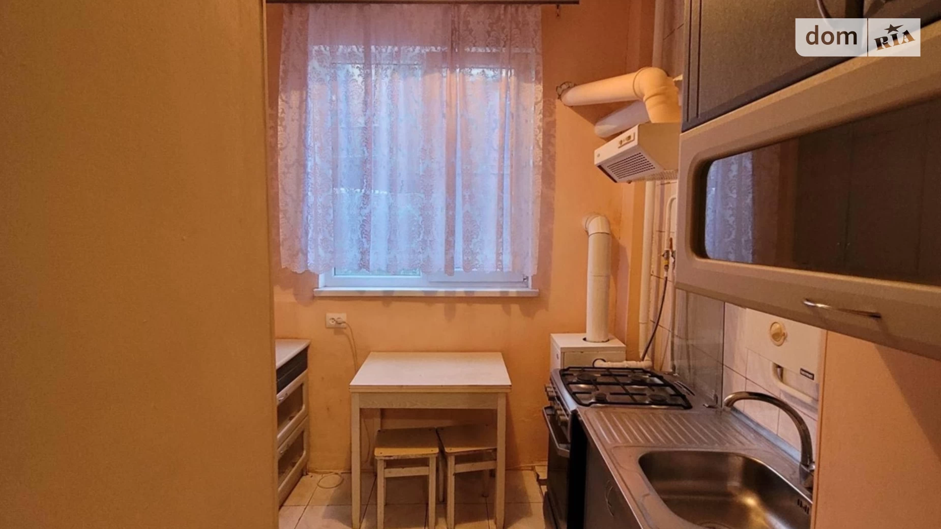 Продается 2-комнатная квартира 43 кв. м в Одессе, пл. Алексеевская