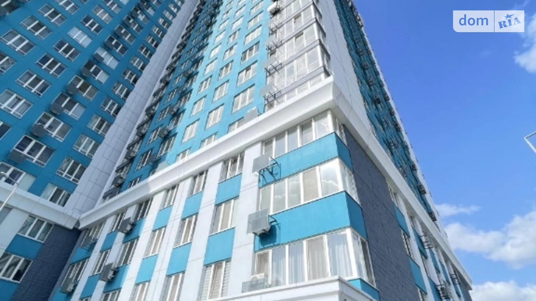 Продается 2-комнатная квартира 63.8 кв. м в Одессе, ул. Толбухина, 135Д