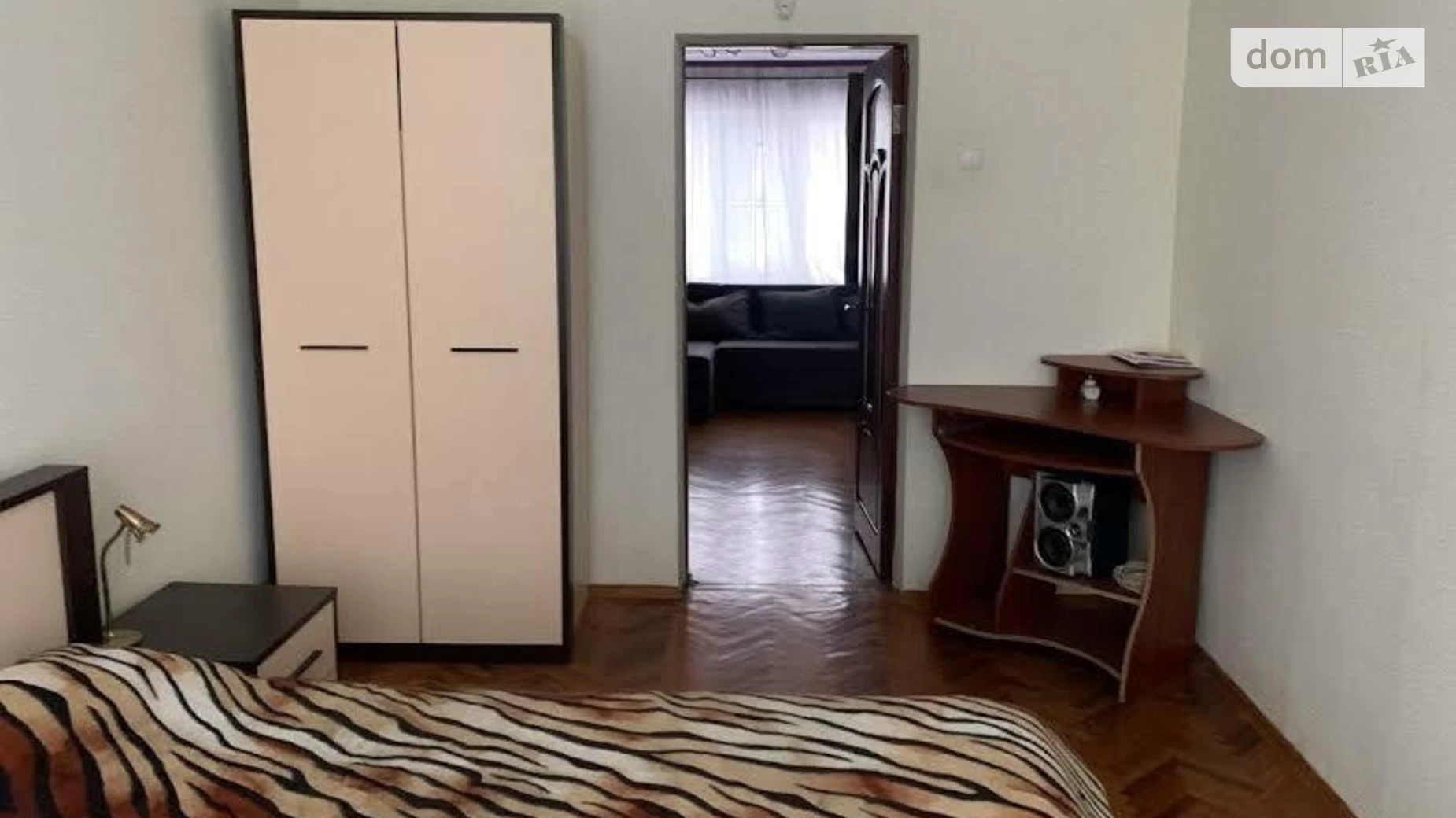 Продается 2-комнатная квартира 45 кв. м в Киеве, ул. Евстафия Дашкевича, 28