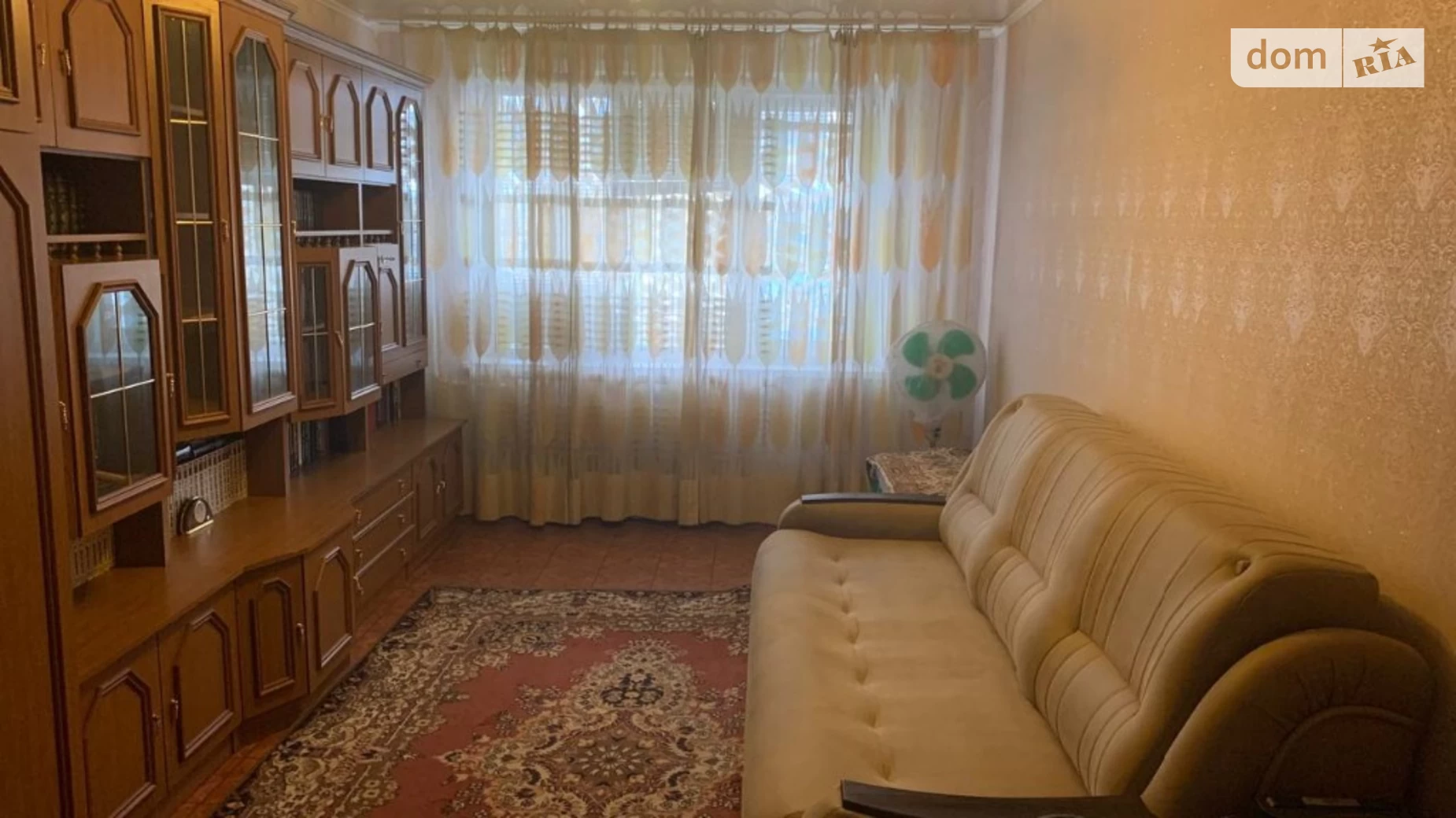 Продається 3-кімнатна квартира 63 кв. м у Дніпрі, Донецьке шосе