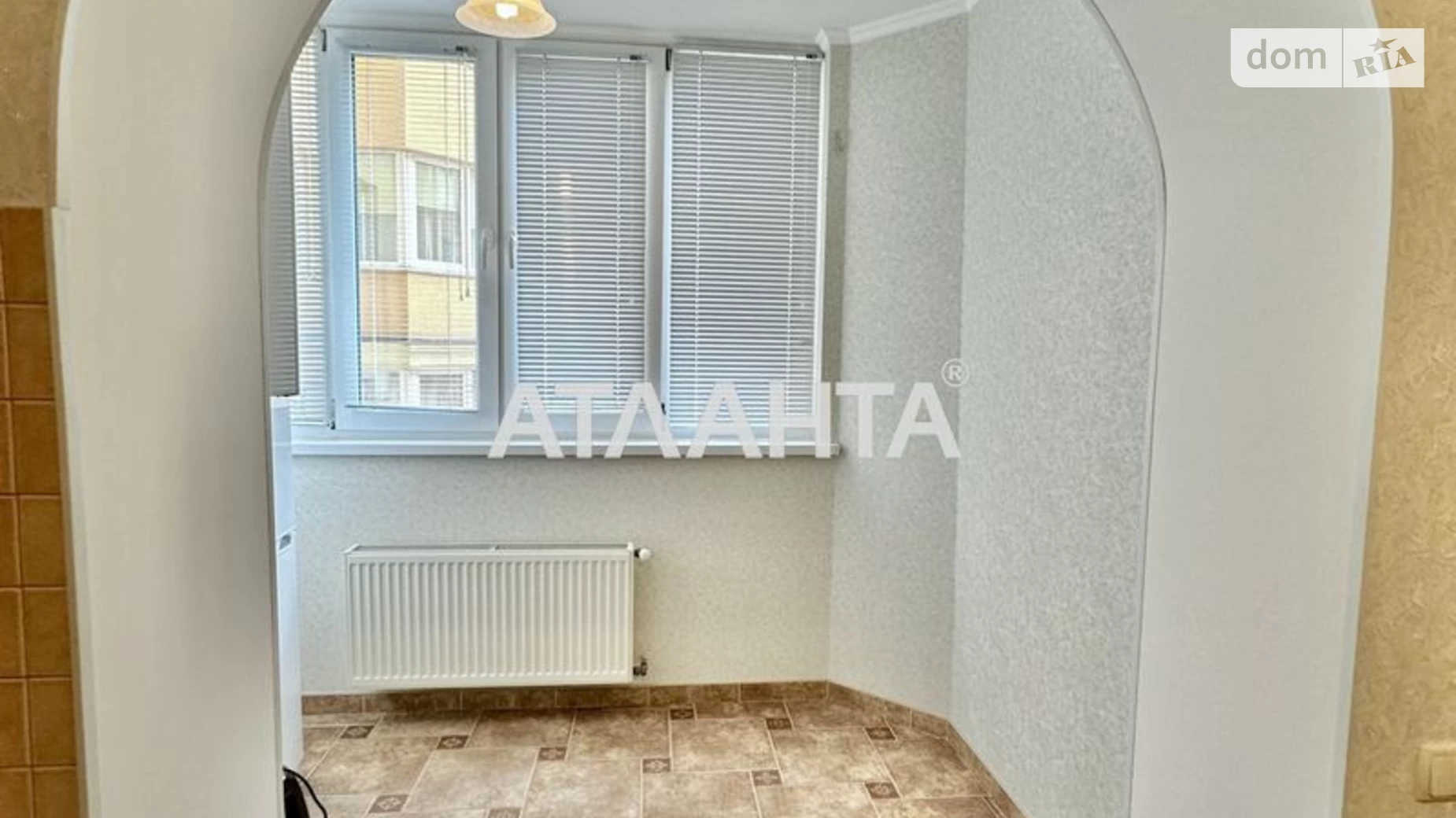 Продается 1-комнатная квартира 38.1 кв. м в Софиевской Борщаговке, ул. Леси Украинки