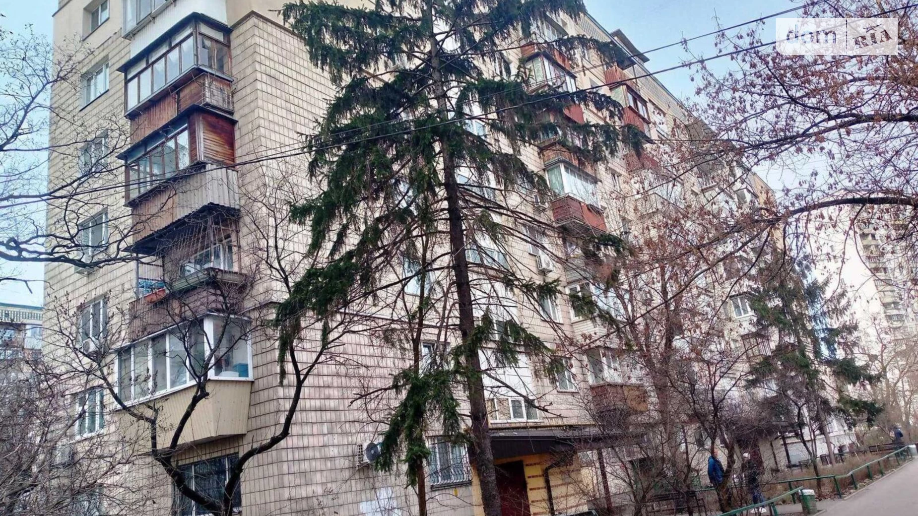 Продается 2-комнатная квартира 44 кв. м в Киеве, бул. Игоря Шамо(Алексея Давыдова), 4
