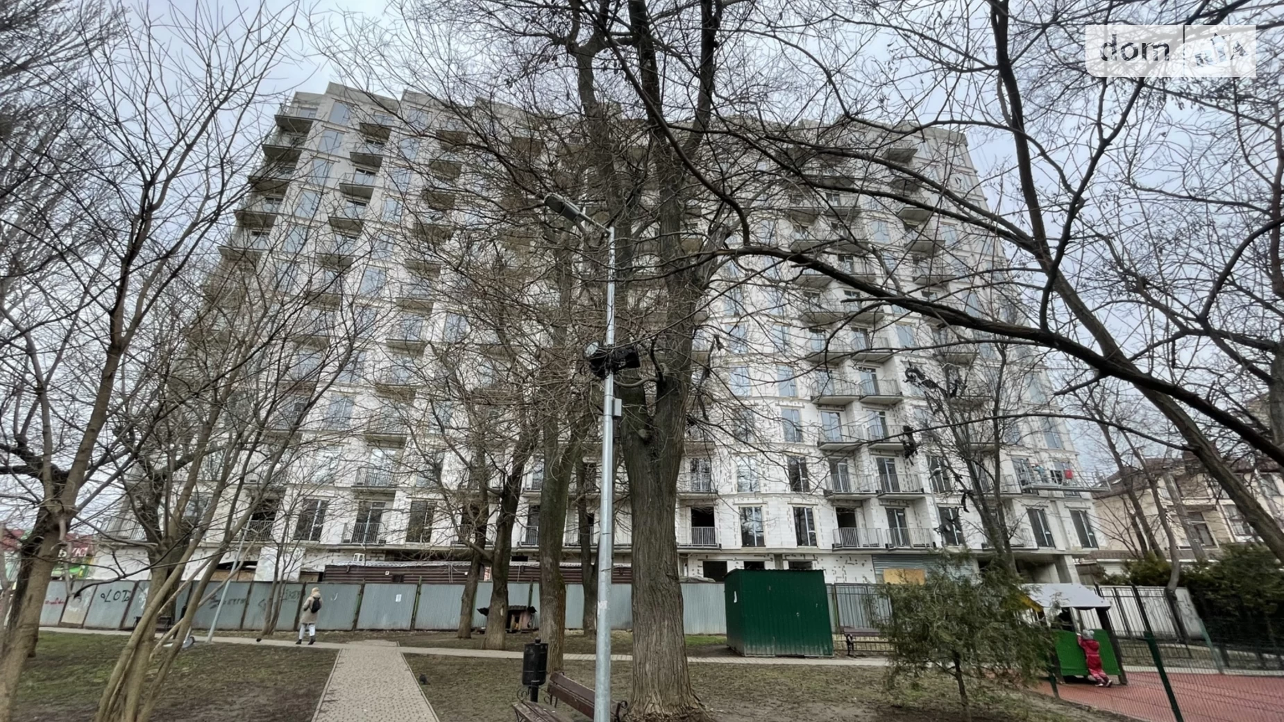 Продается 1-комнатная квартира 45 кв. м в Одессе, ул. Чубаевская