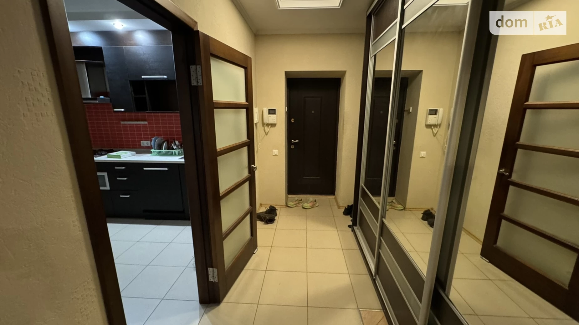 Продается 3-комнатная квартира 97 кв. м в Полтаве, цена: 99000 $ - фото 2