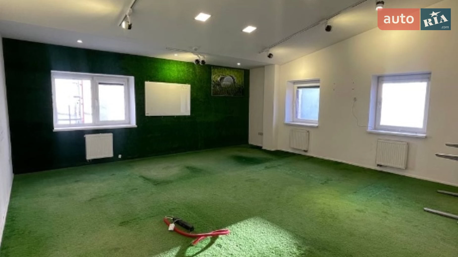 Сдается в аренду офис 320 кв. м в бизнес-центре, цена: 2560 $ - фото 5