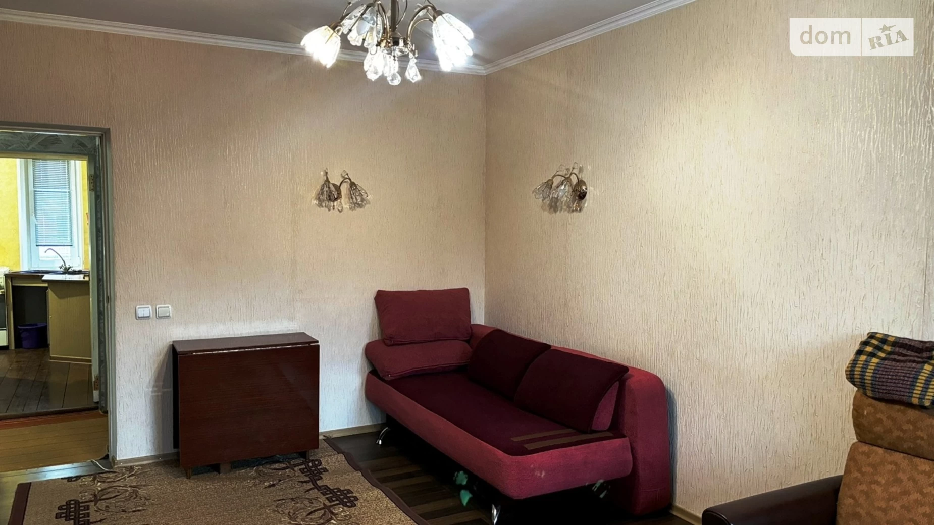 Продается 3-комнатная квартира 57 кв. м в Черкассах, ул. Святотроицкая