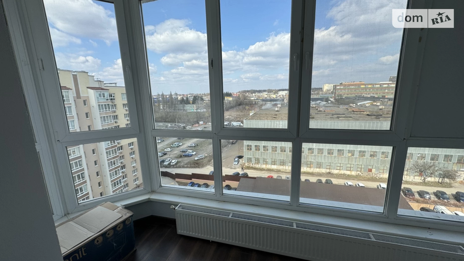 Продается 1-комнатная квартира 43 кв. м в Виннице, ул. Василия Порика, 42