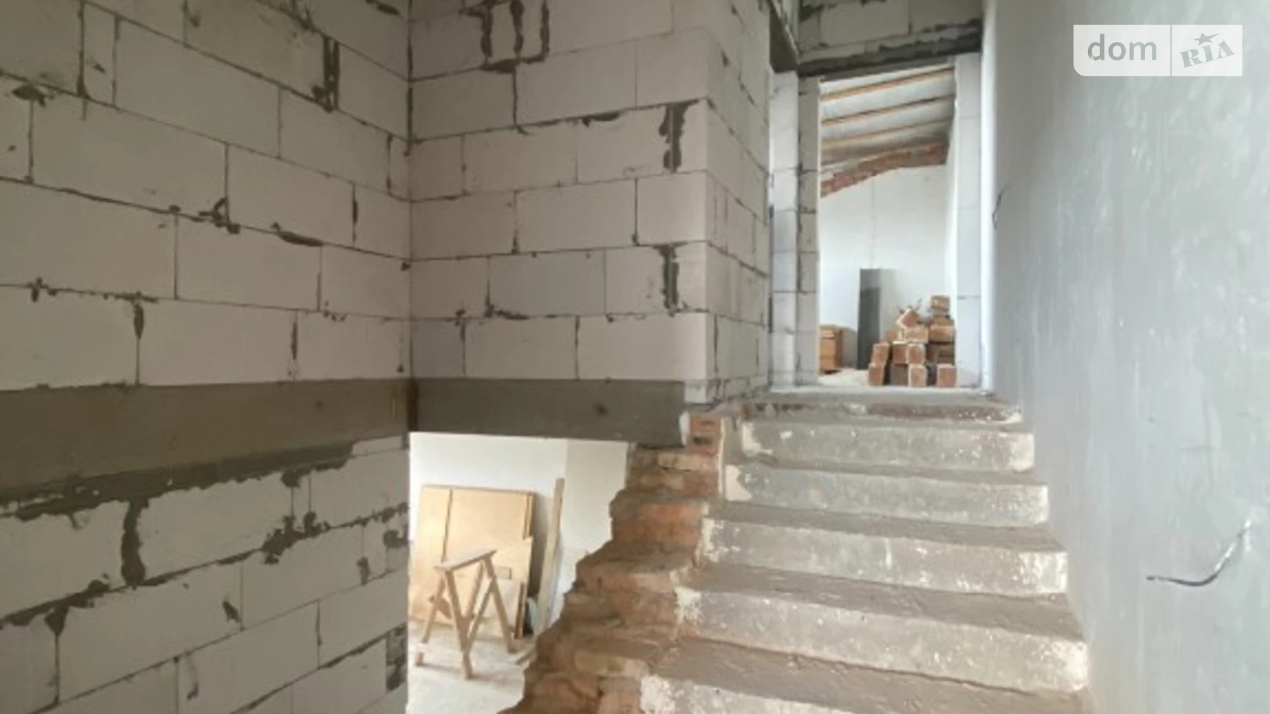 Продается 3-комнатная квартира 160 кв. м в Ровно, ул. Счастливая - фото 4
