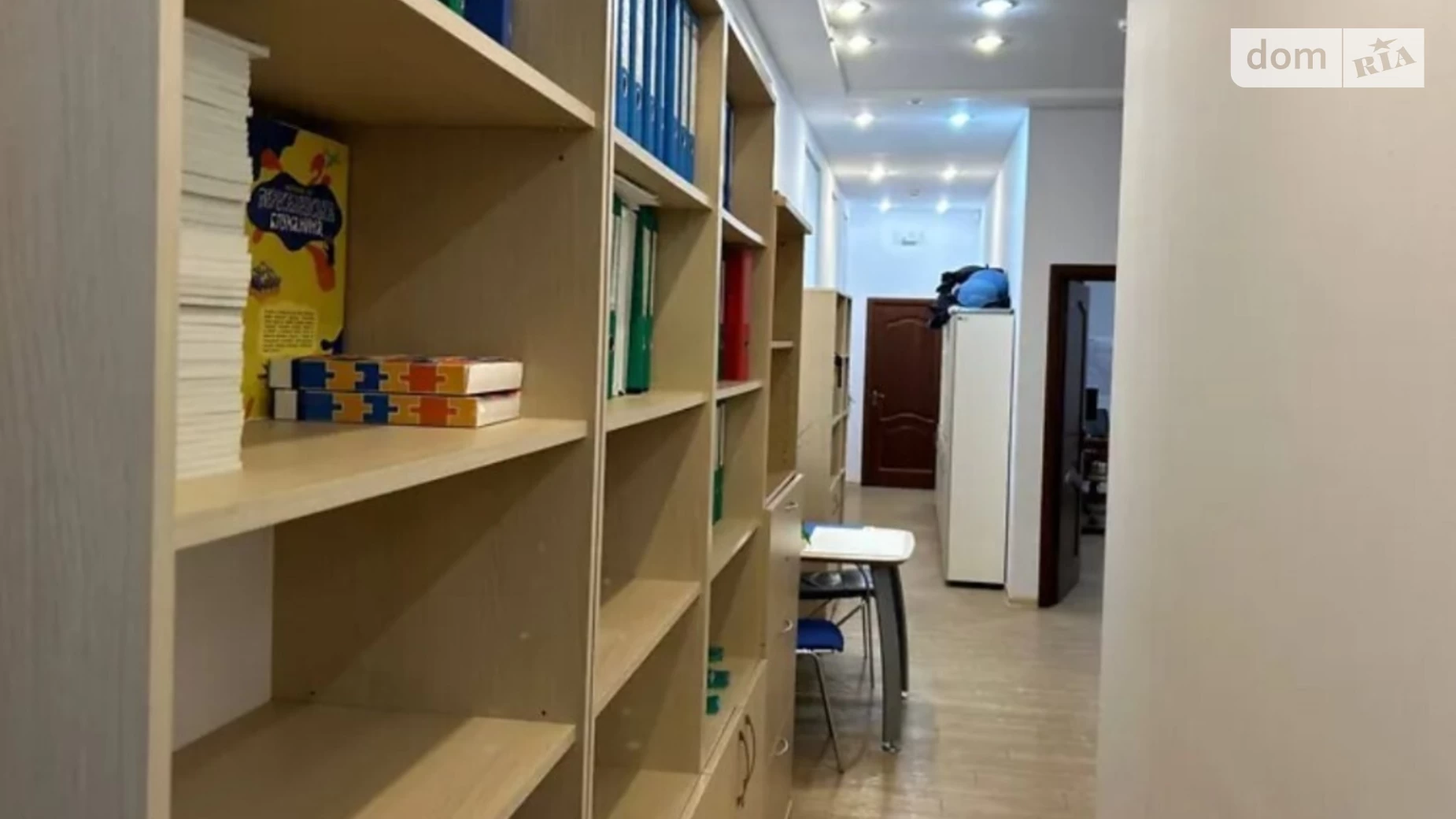 Сдается в аренду офис 320 кв. м в бизнес-центре, цена: 7084 $ - фото 3