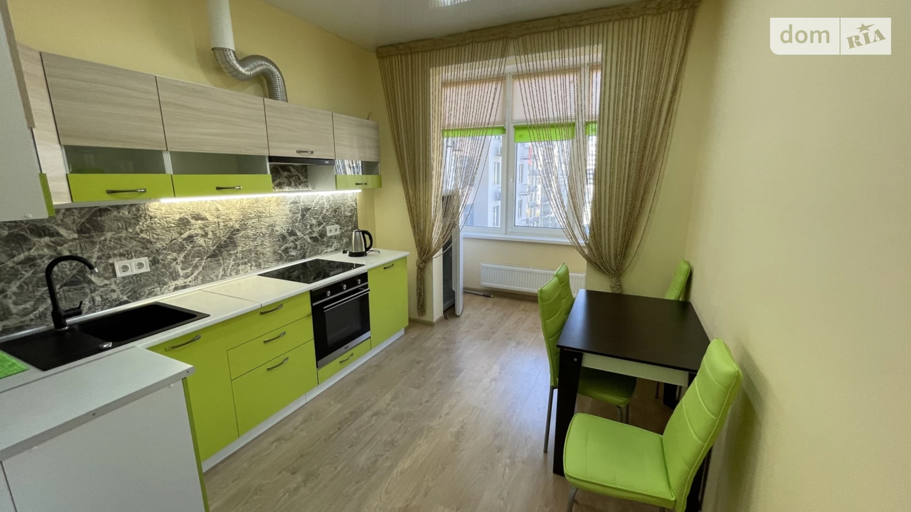 Продается 1-комнатная квартира 44 кв. м в Одессе, ул. Жемчужная - фото 2
