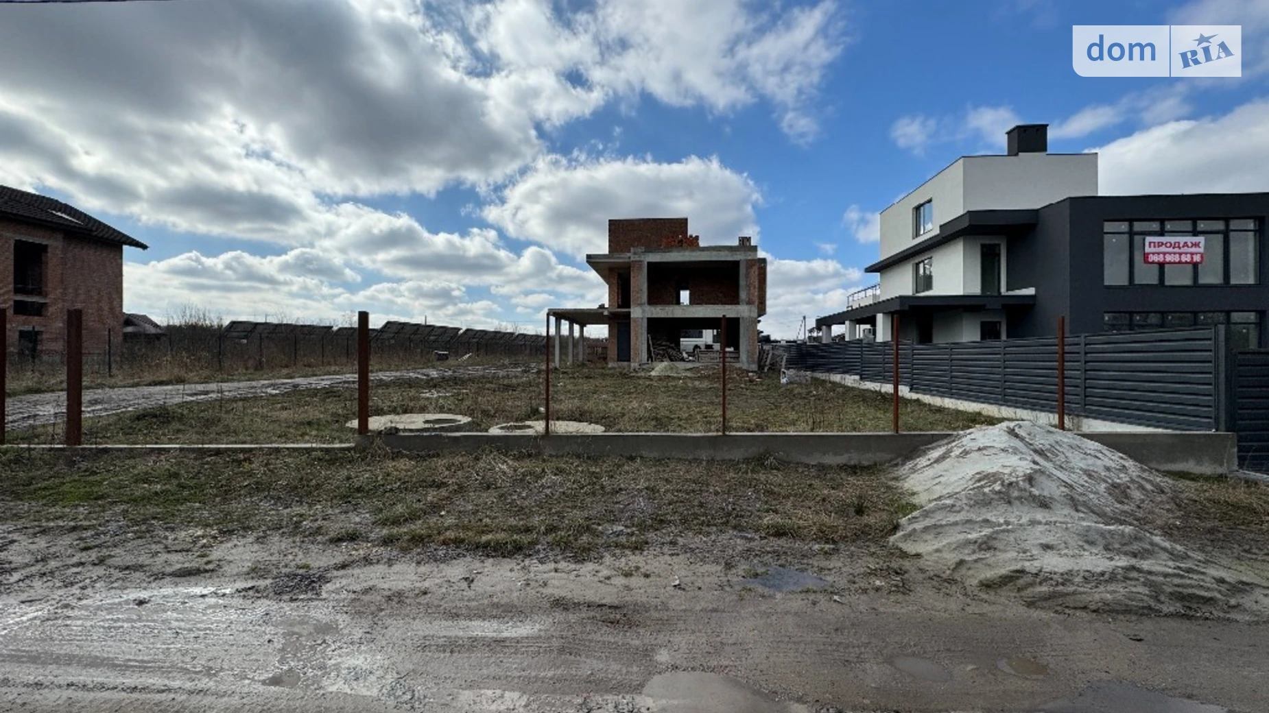 Продается дом на 3 этажа 260 кв. м с мансардой, цена: 220000 $ - фото 4