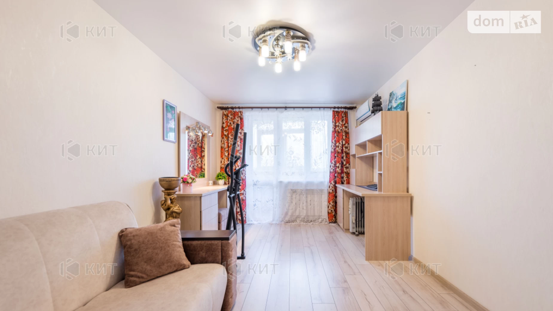 Продается 1-комнатная квартира 36 кв. м в Харькове, 4-й пр. Зерновой, 5Б