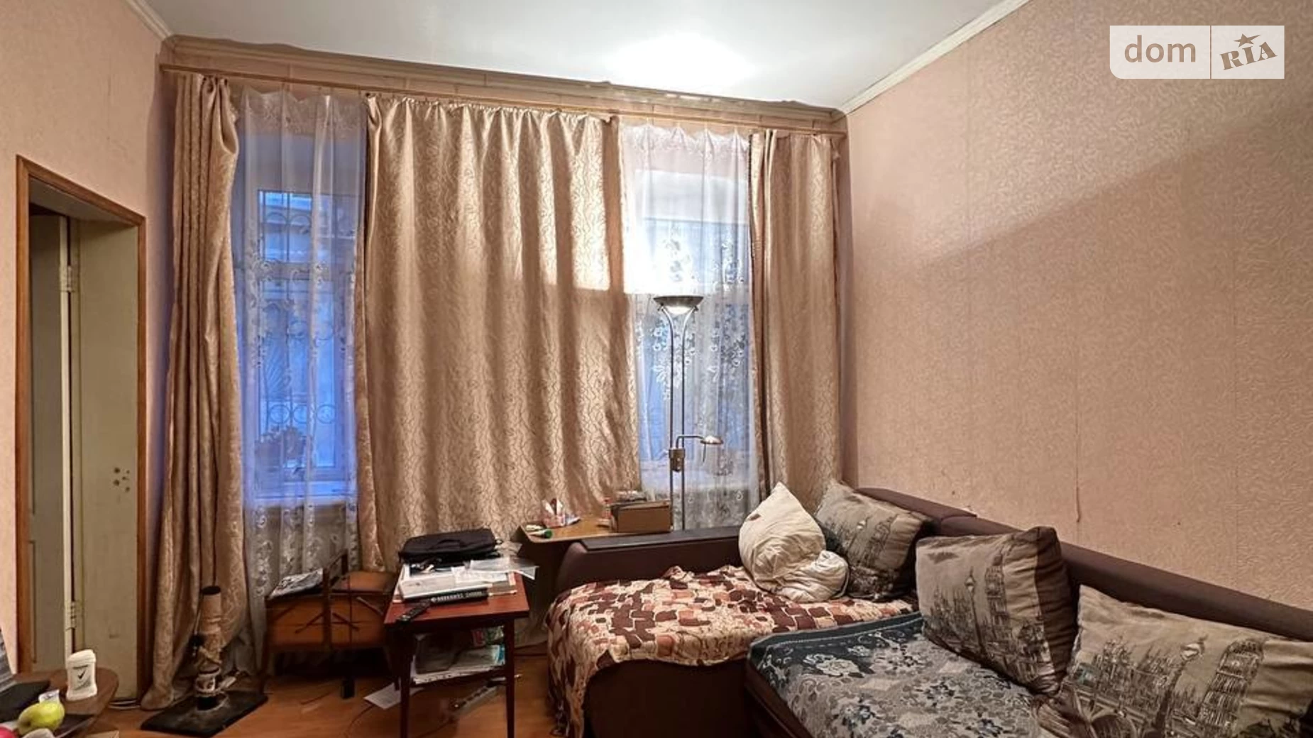 Продається 2-кімнатна квартира 41 кв. м у Одесі, вул. Садиковська, 44