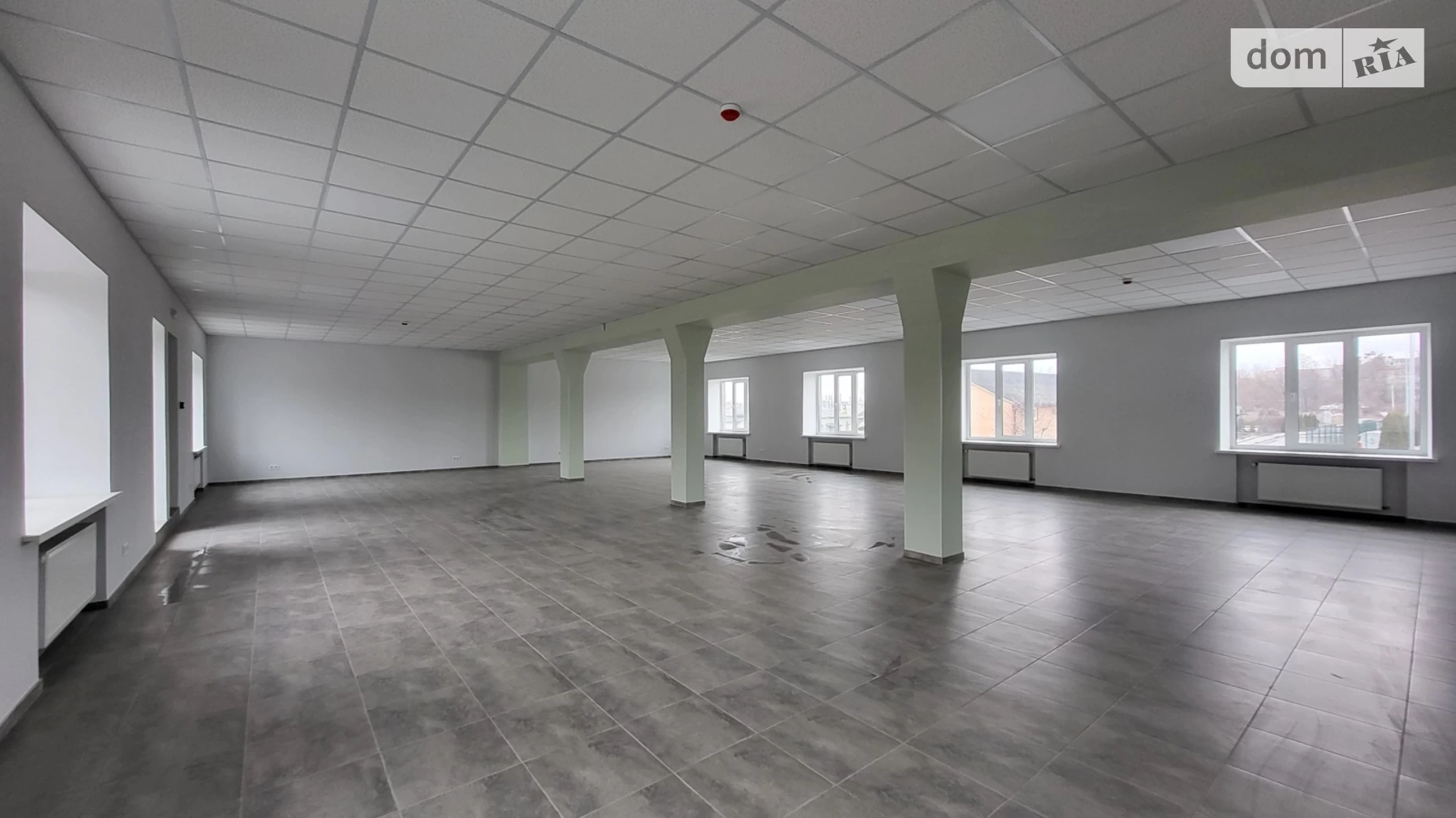 Сдается в аренду офис 330 кв. м в бизнес-центре, цена: 99000 грн - фото 4