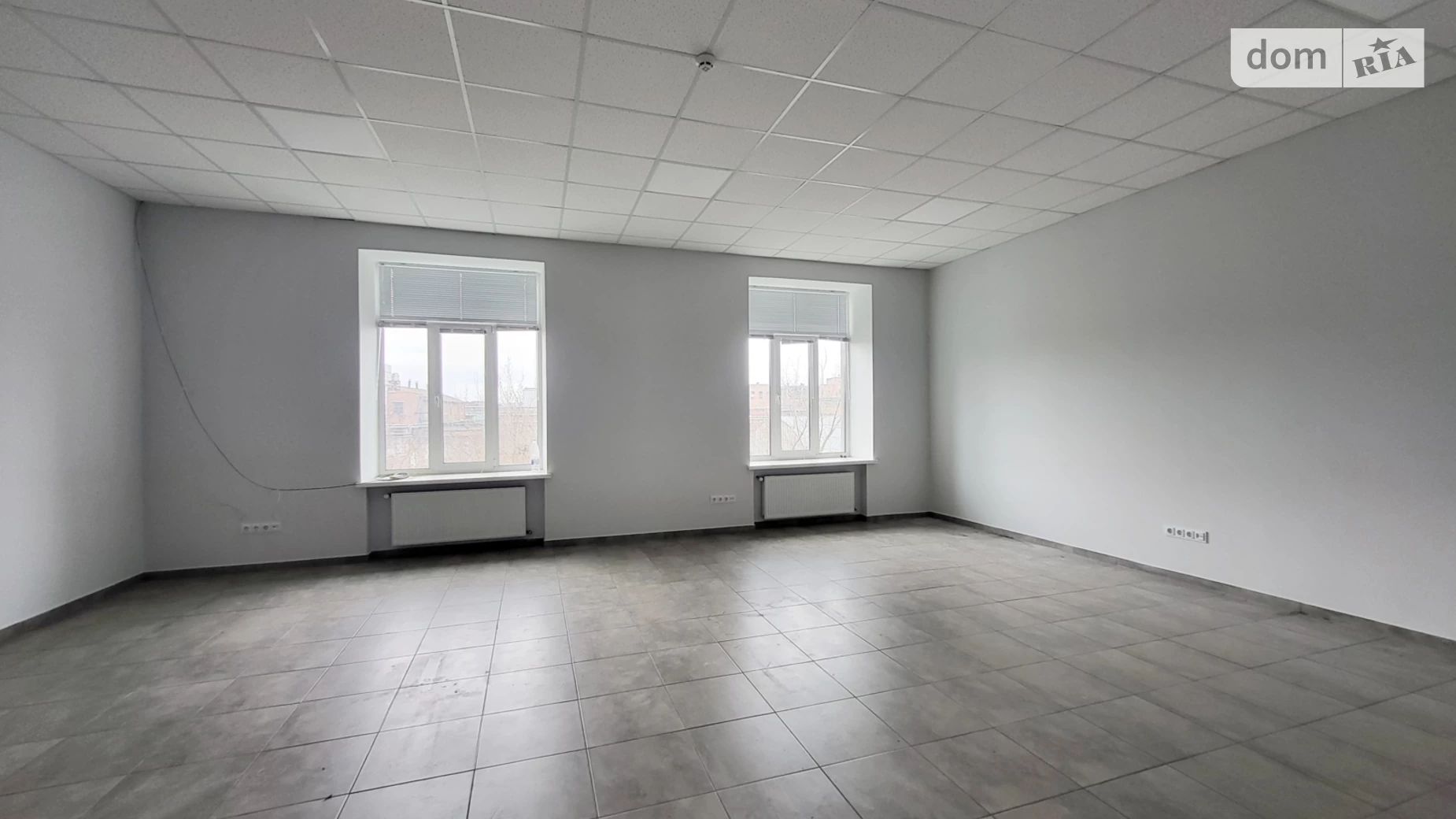 Сдается в аренду офис 54 кв. м в бизнес-центре, цена: 16200 грн - фото 3